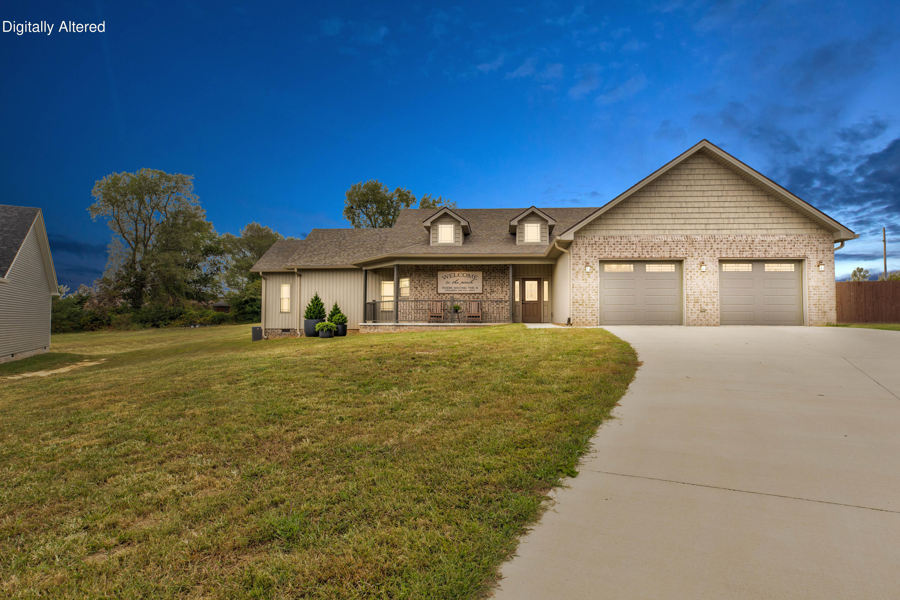 310 Sande Ridge Lane Property Photo 1