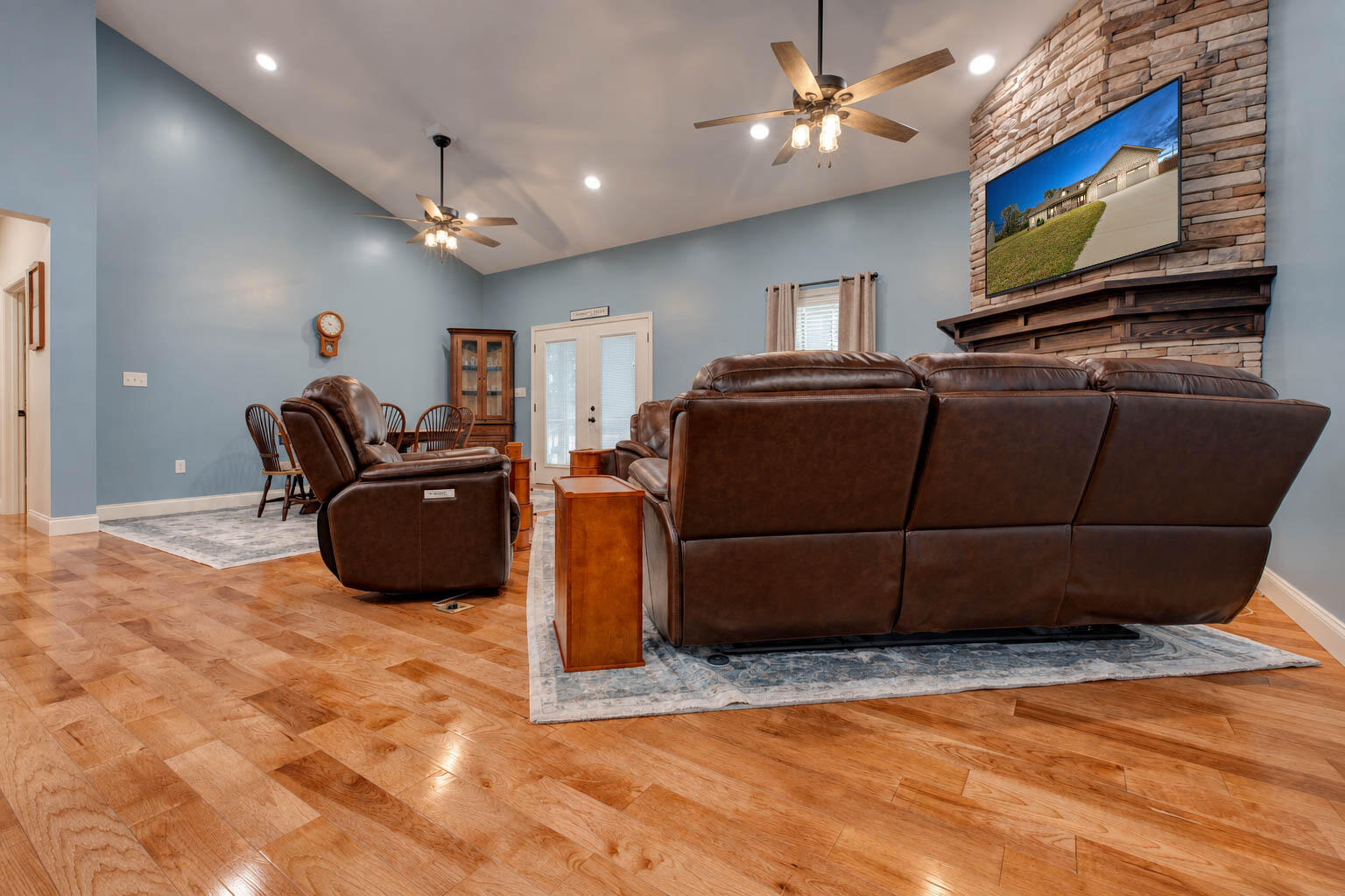 310 Sande Ridge Lane Property Photo 6