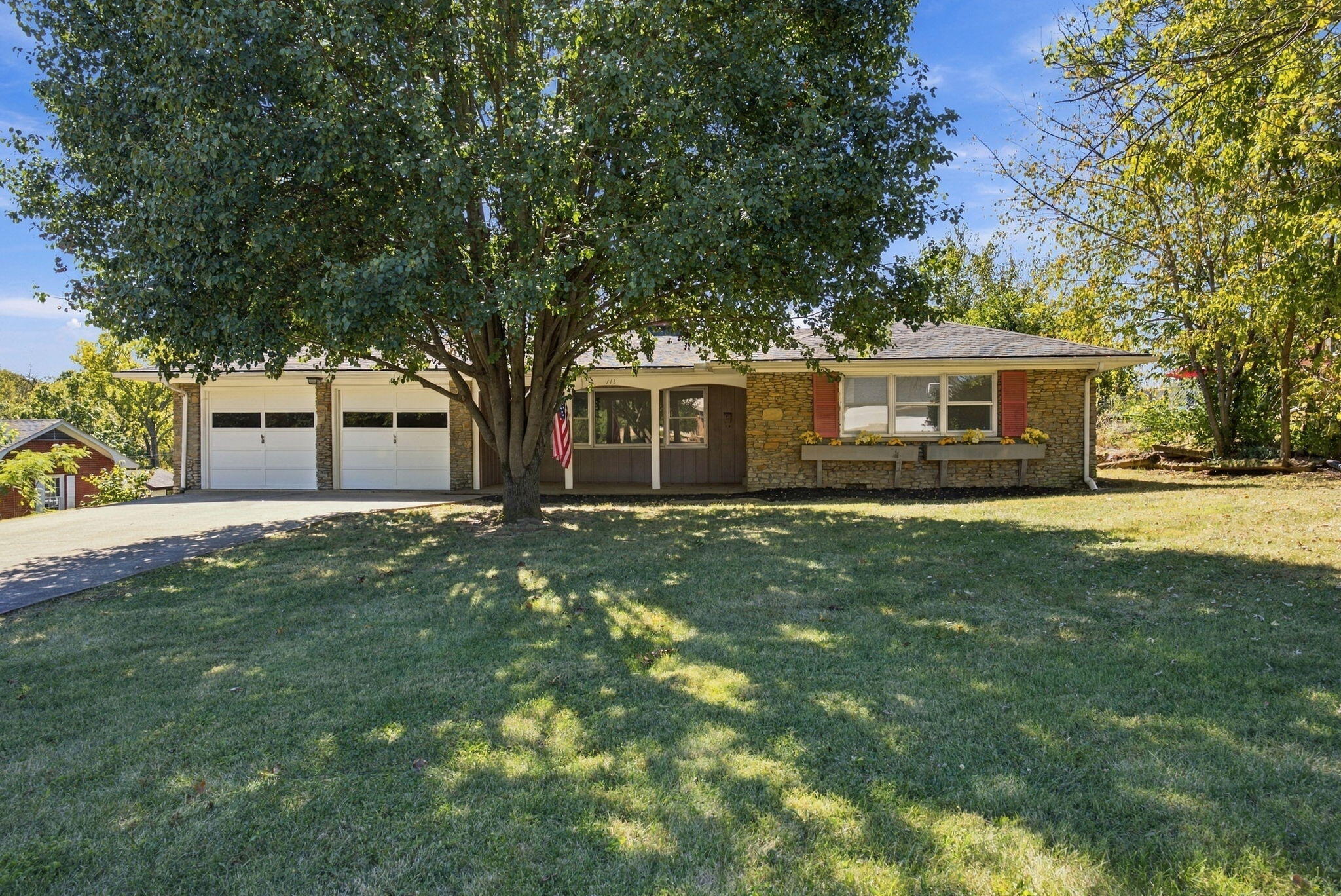 113 Fairway Drive Property Photo 1