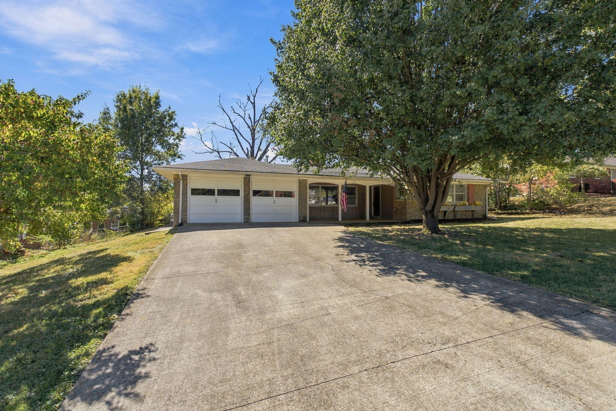 113 Fairway Drive Property Photo 3