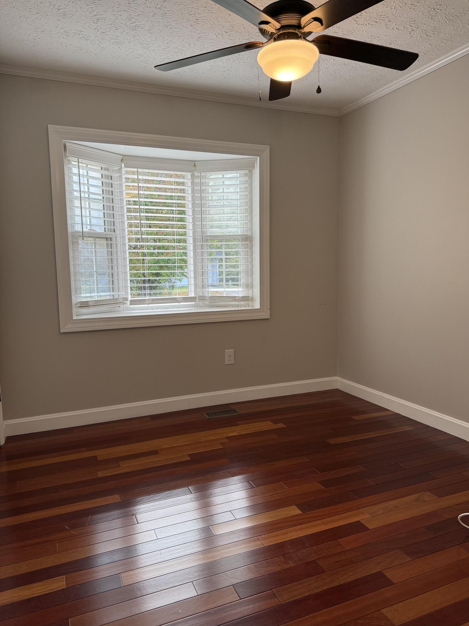 216 Maher Drive Property Photo 12