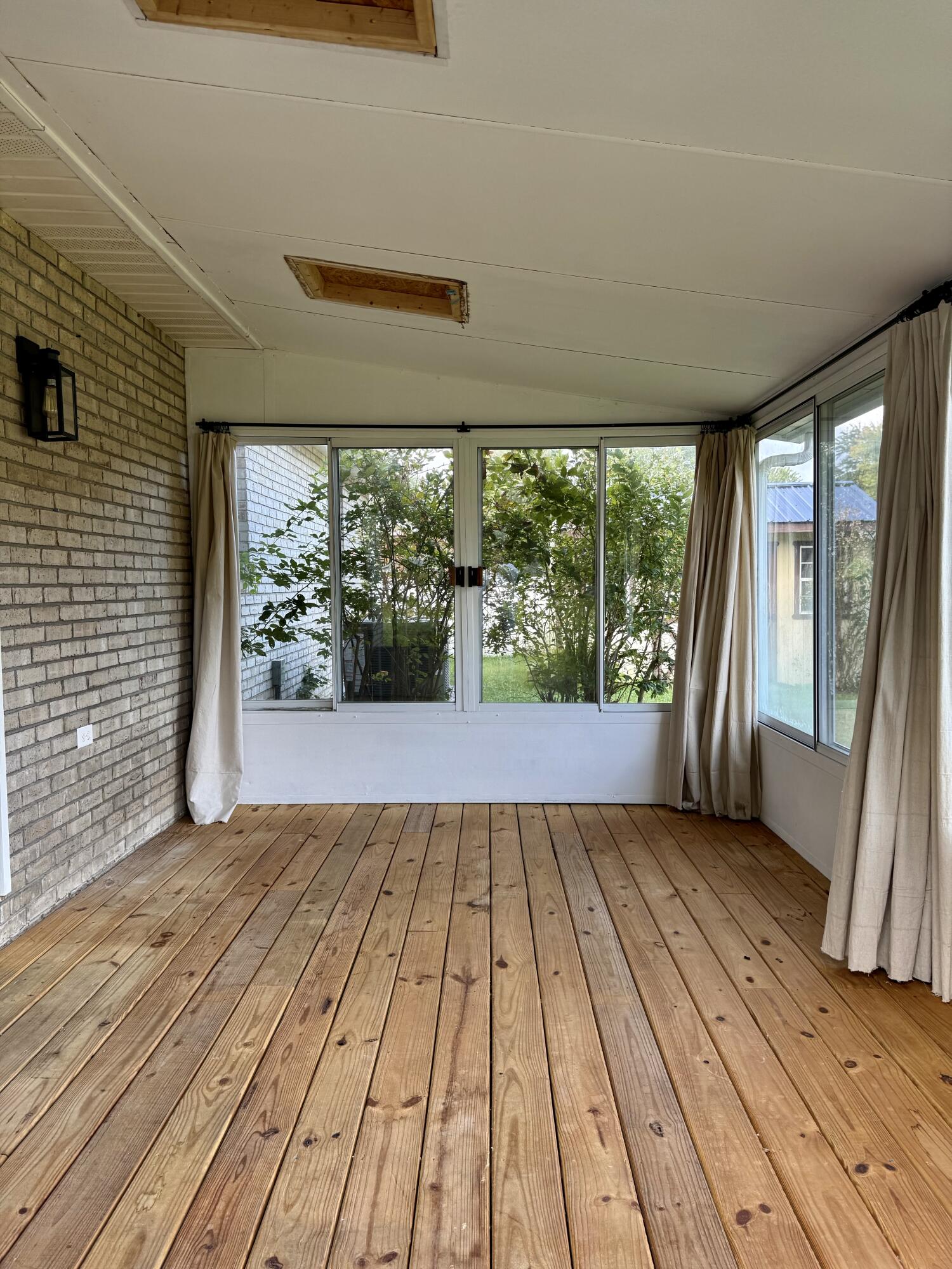 216 Maher Drive Property Photo 16