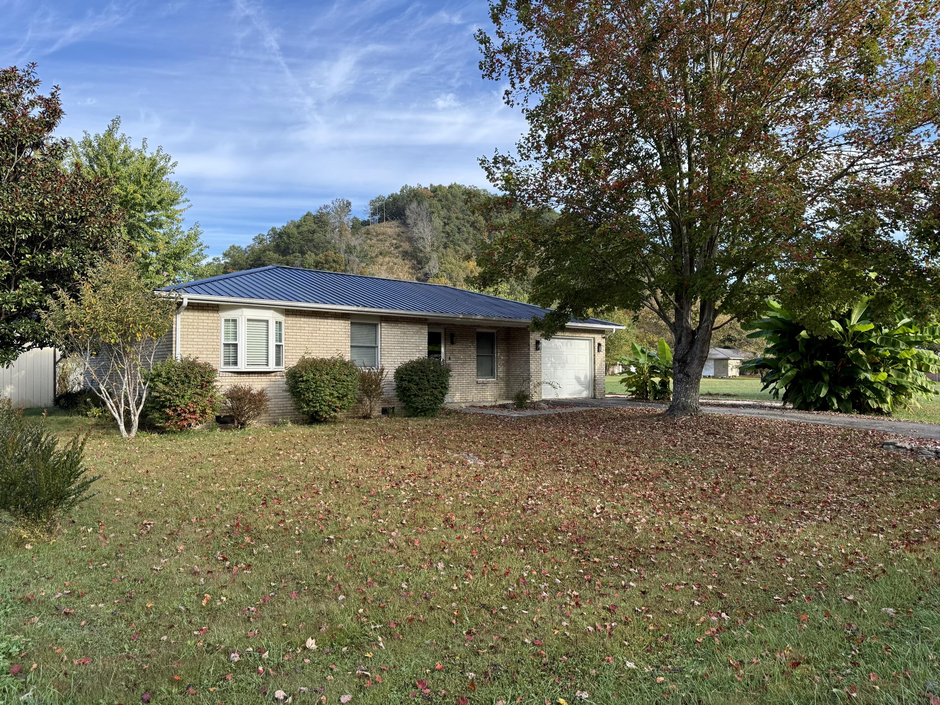 216 Maher Drive Property Photo 29