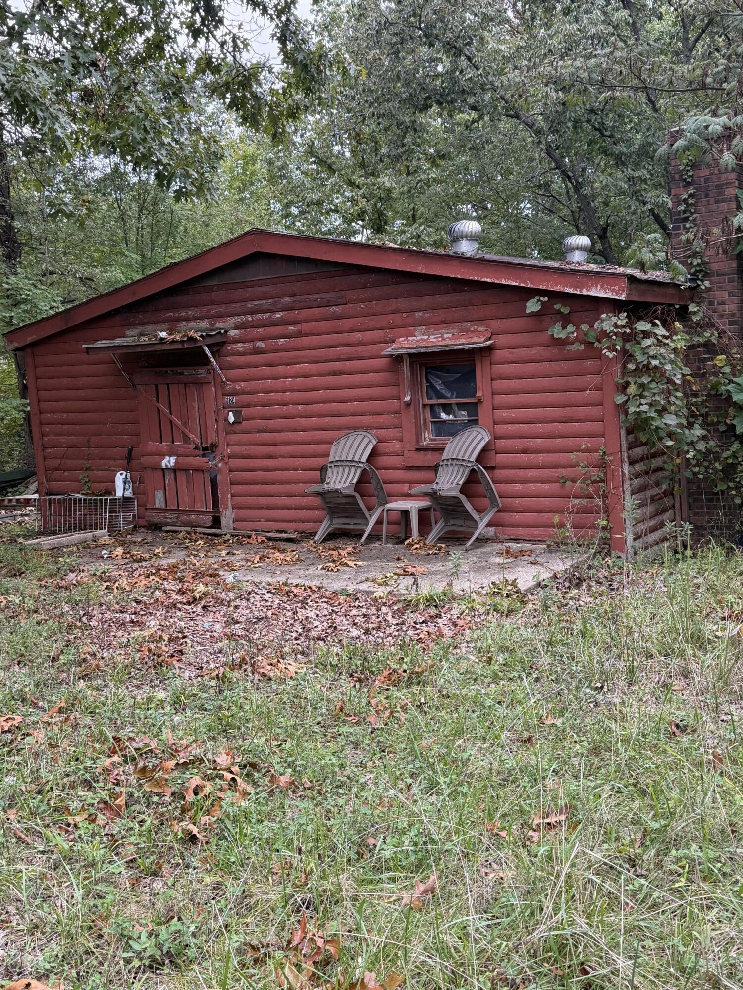 5124 Bee Creek Road Property Photo 4