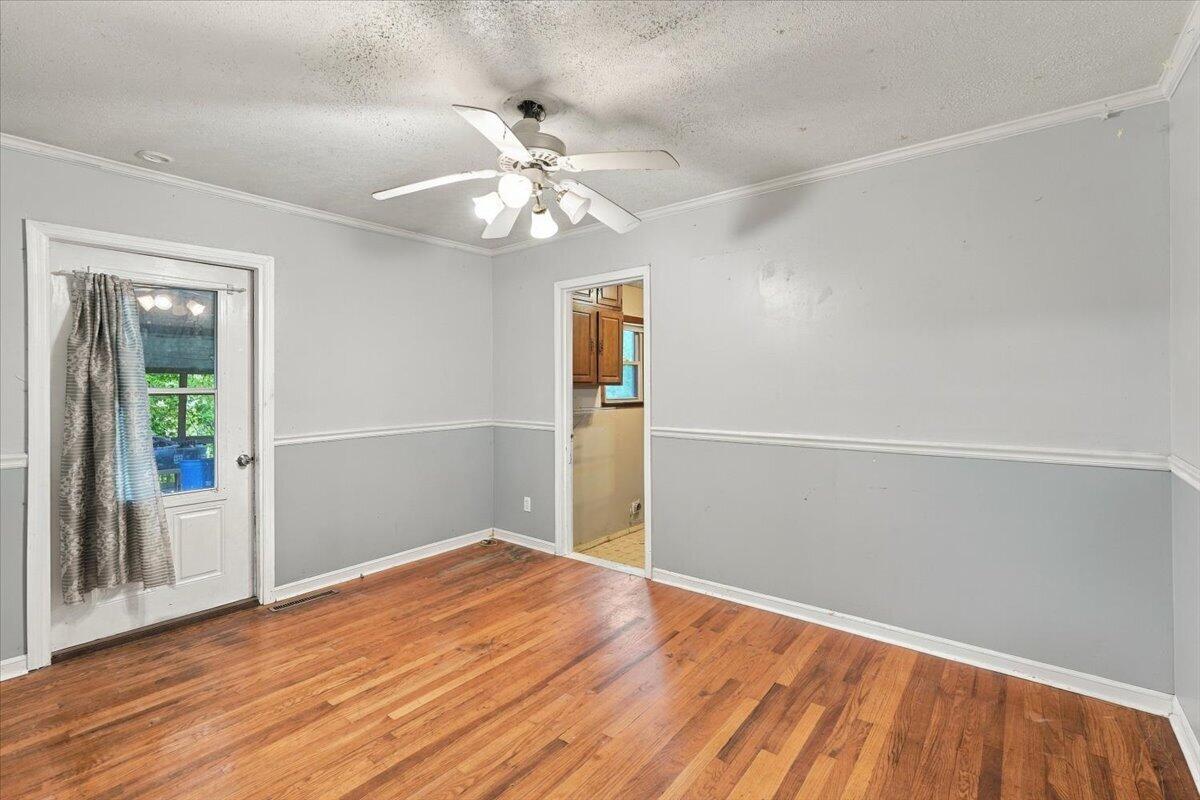 403 Walnut Drive Property Photo 16