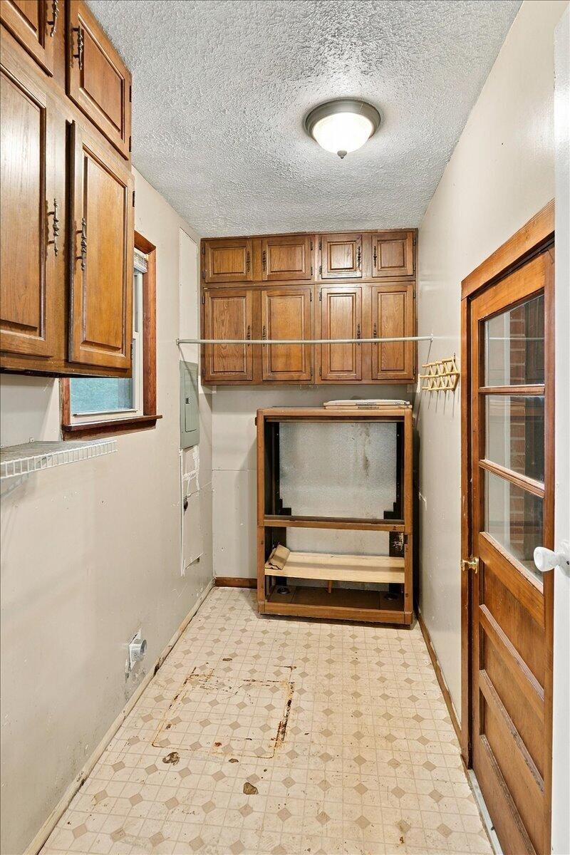 403 Walnut Drive Property Photo 17