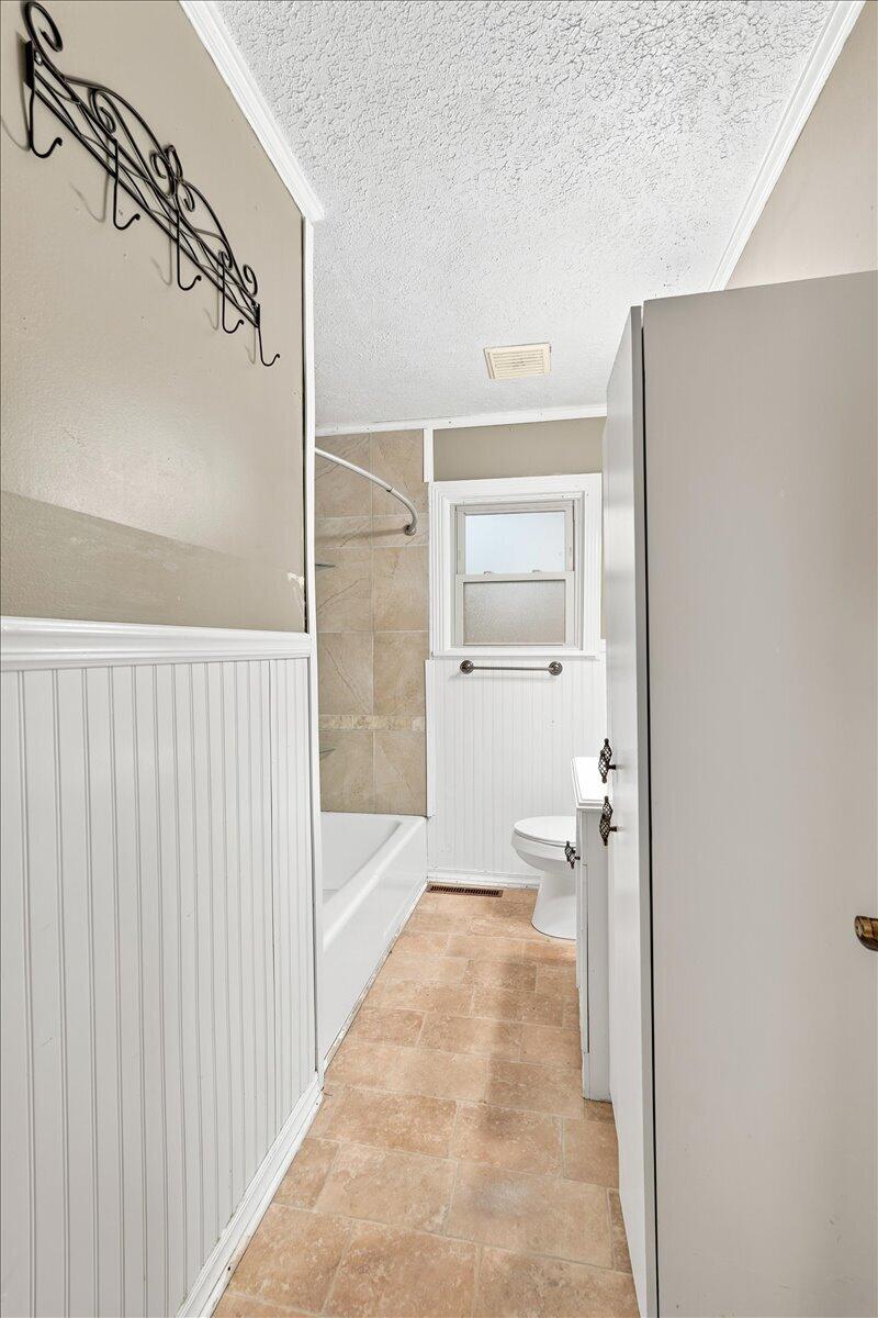 403 Walnut Drive Property Photo 19