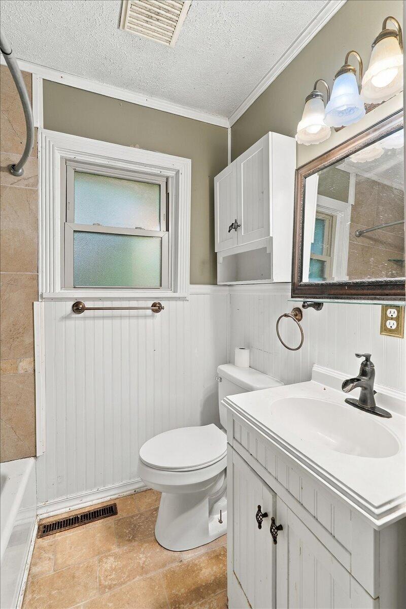 403 Walnut Drive Property Photo 20