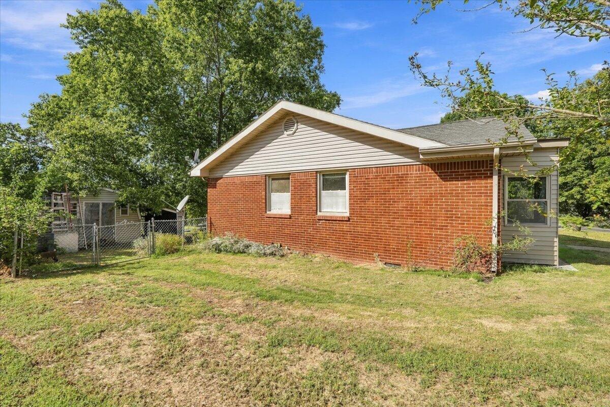 403 Walnut Drive Property Photo 33