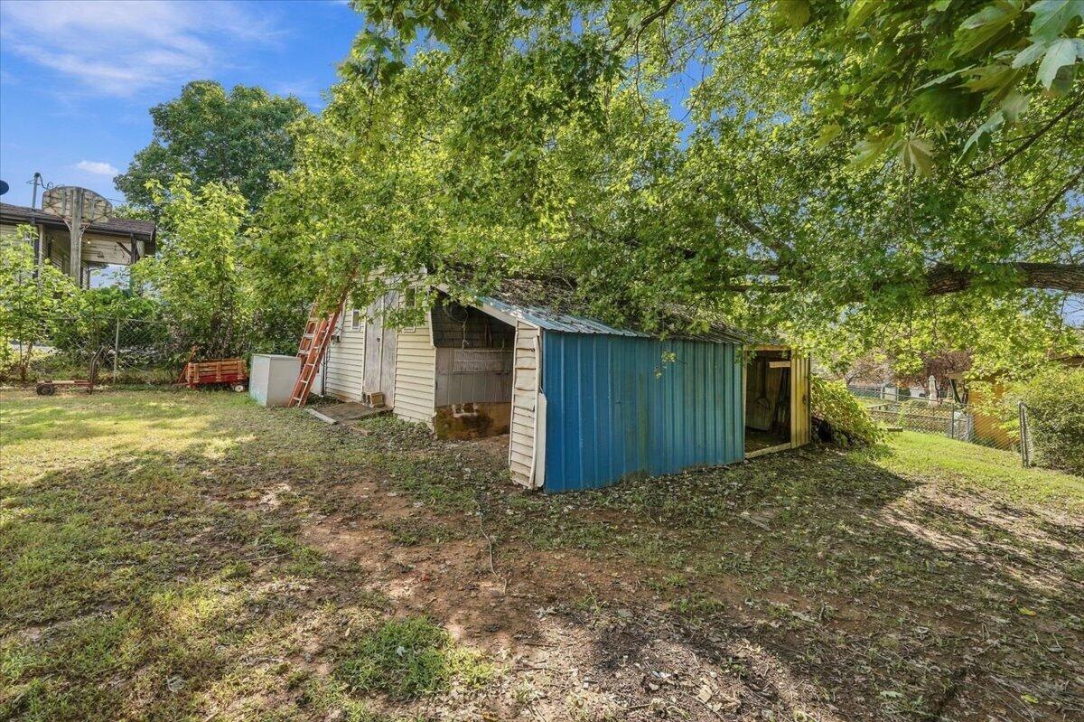 403 Walnut Drive Property Photo 35