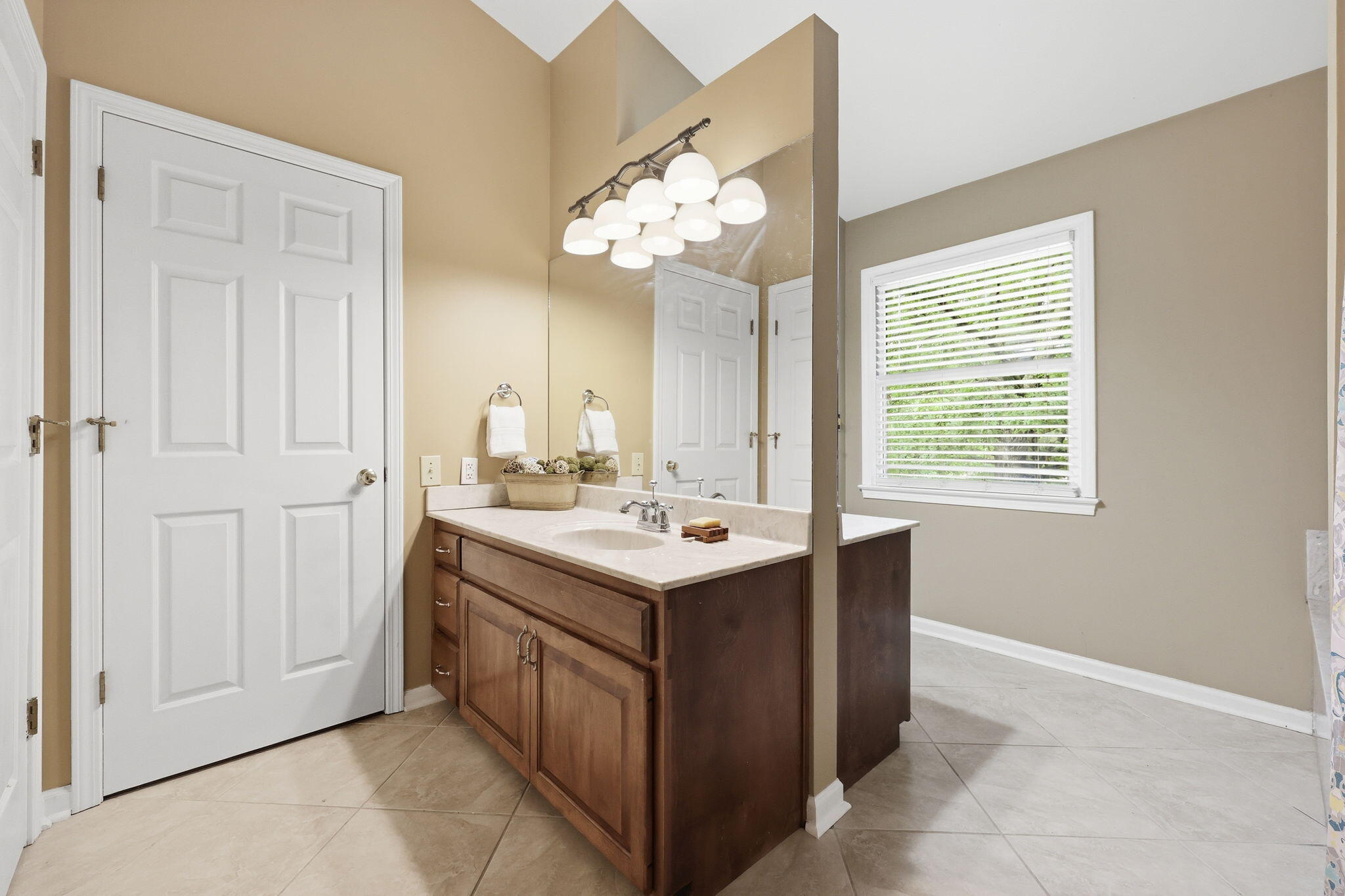 2441 Doubletree Court Property Photo 36