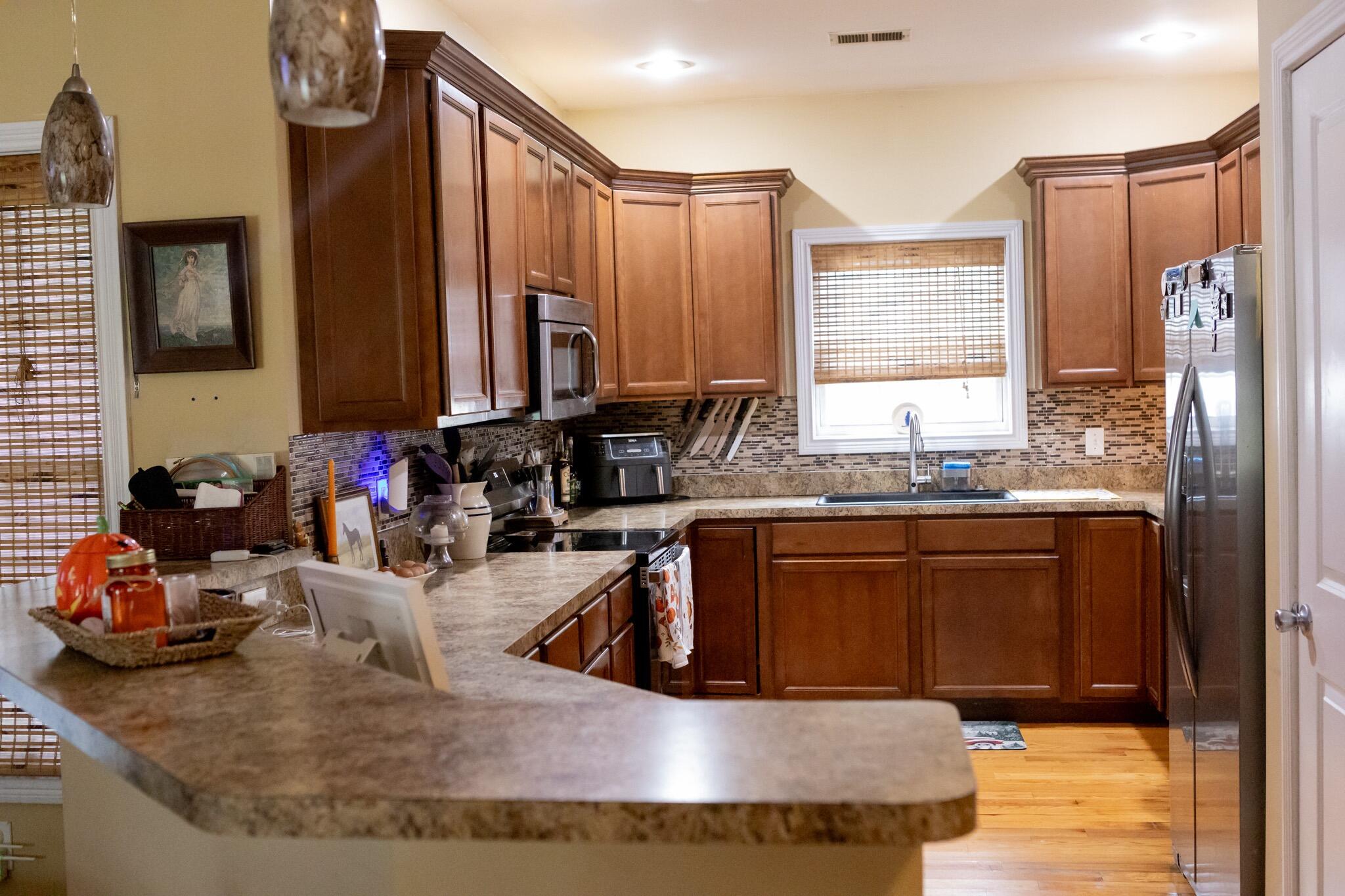 101 Red Robin Way Property Photo 7