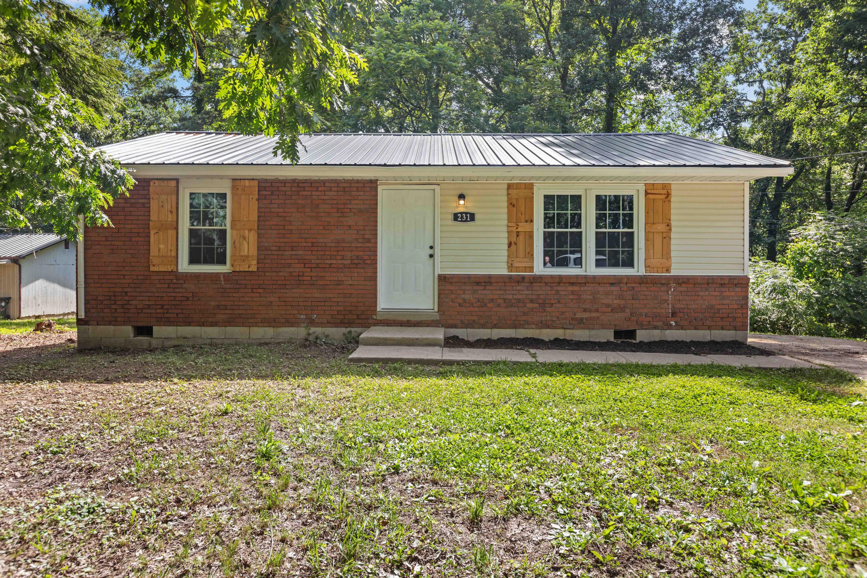 231 Sowder Lane Property Photo 1