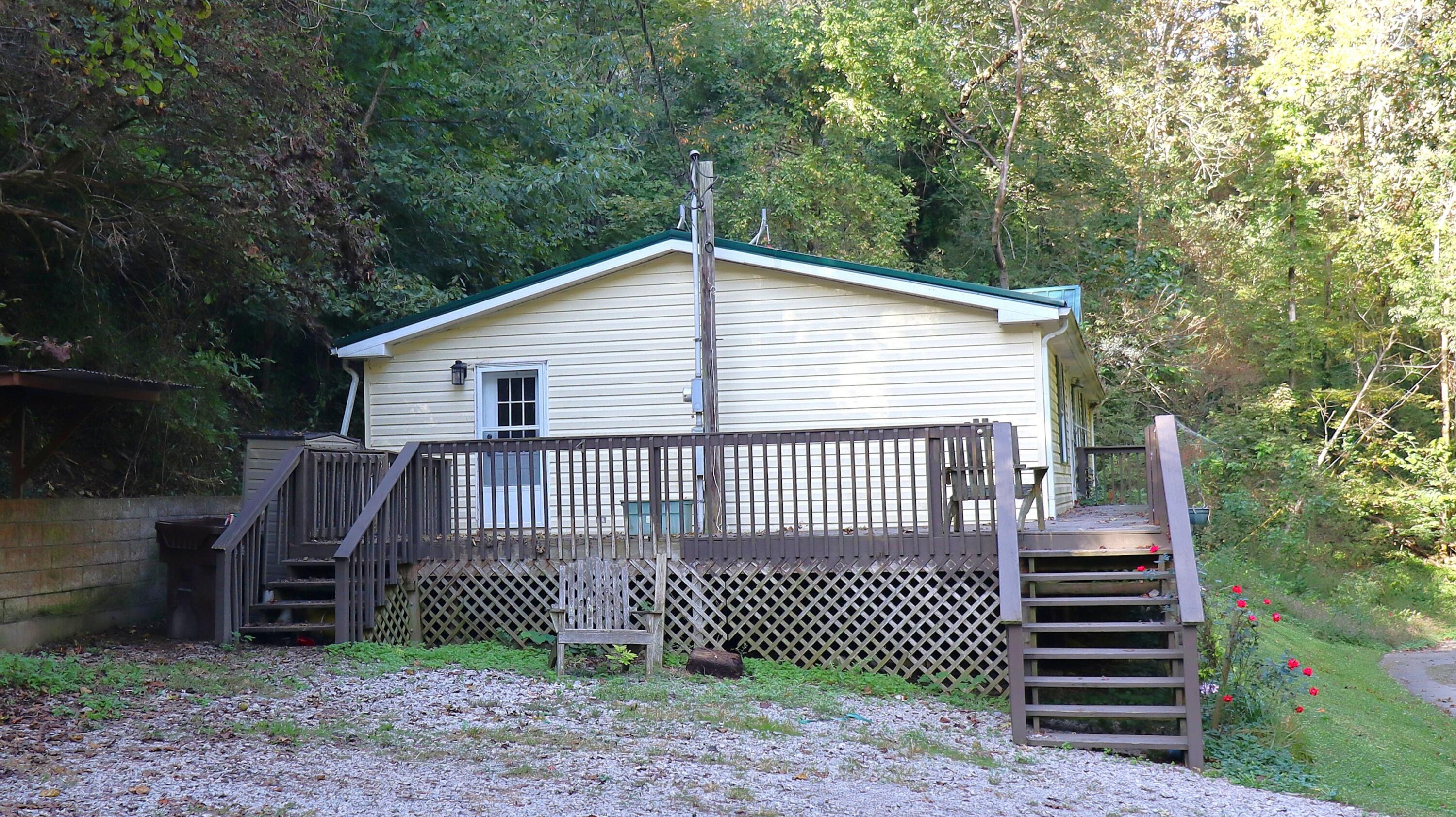 629 Oregon Road Property Photo 3