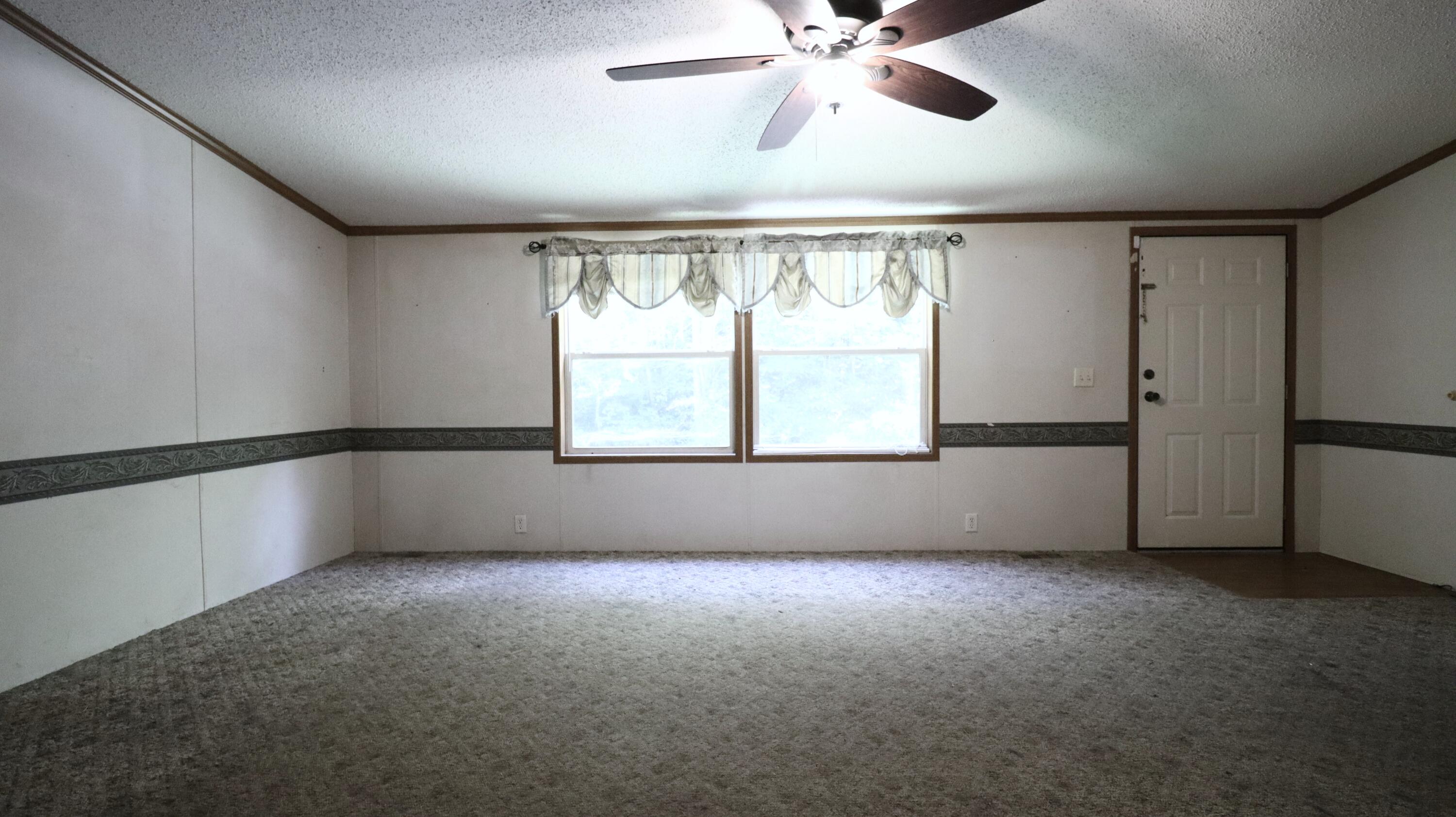 629 Oregon Road Property Photo 9