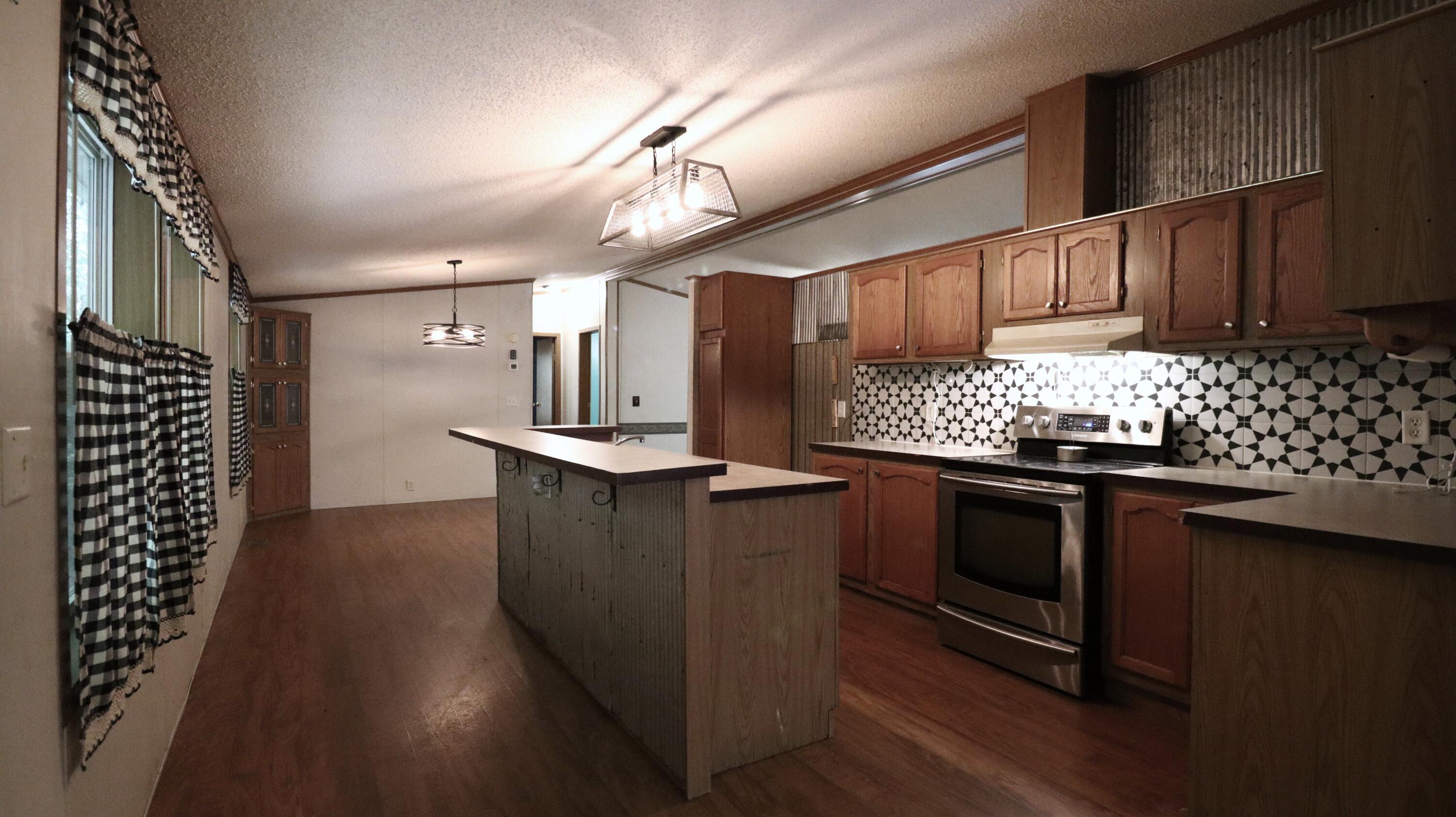 629 Oregon Road Property Photo 13