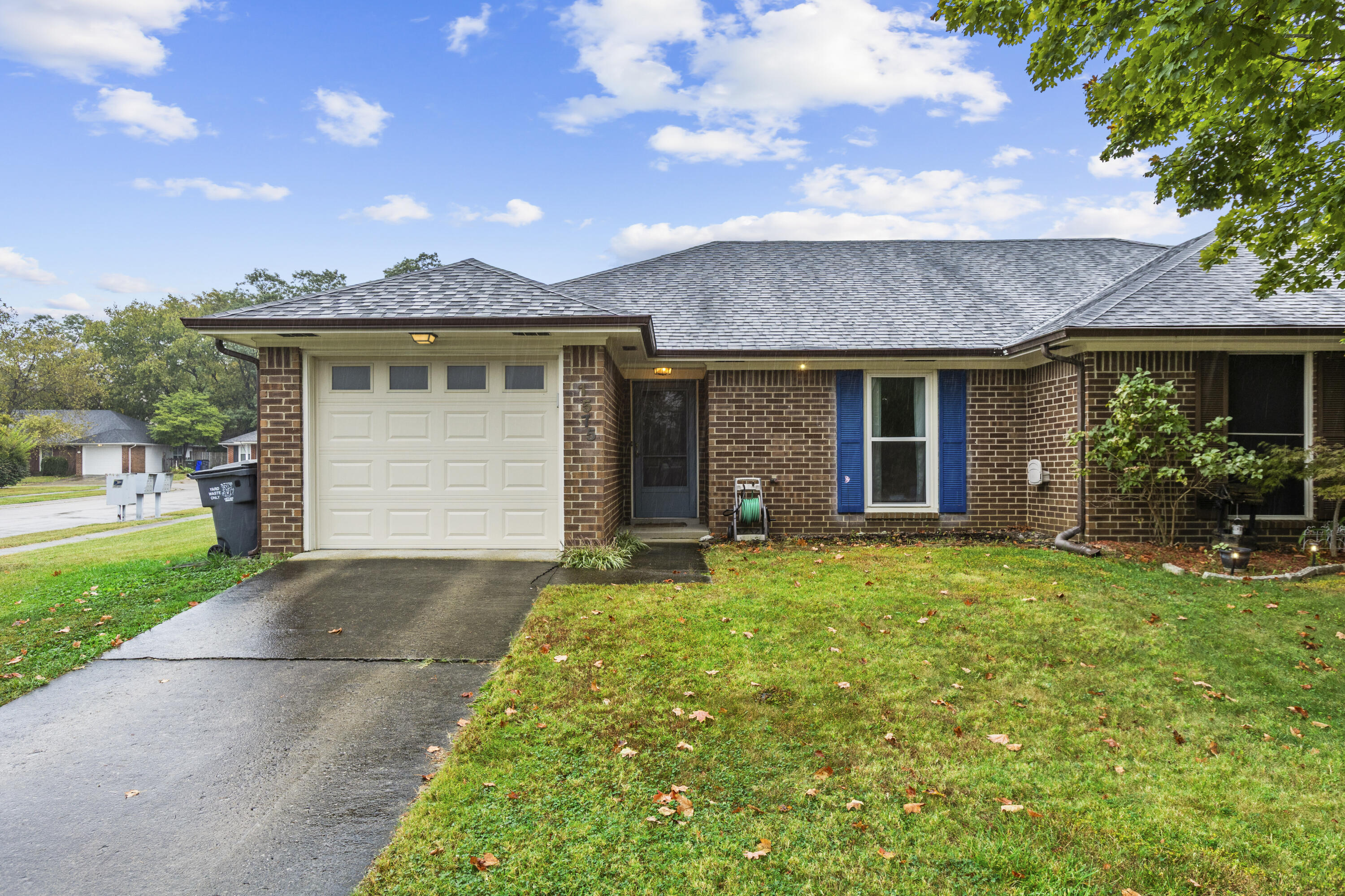1575 Trent Boulevard Property Photo 2