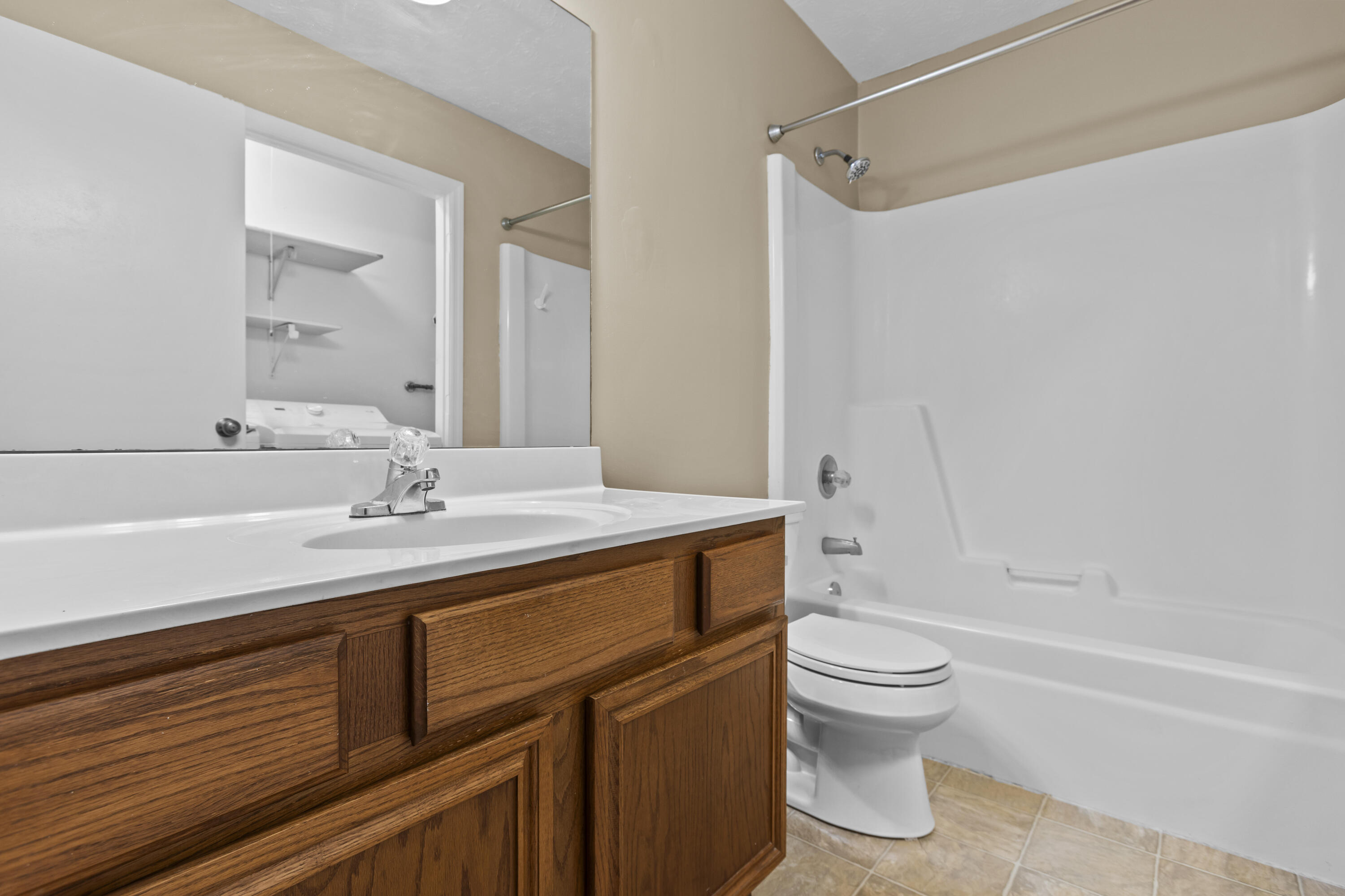 1575 Trent Boulevard Property Photo 10
