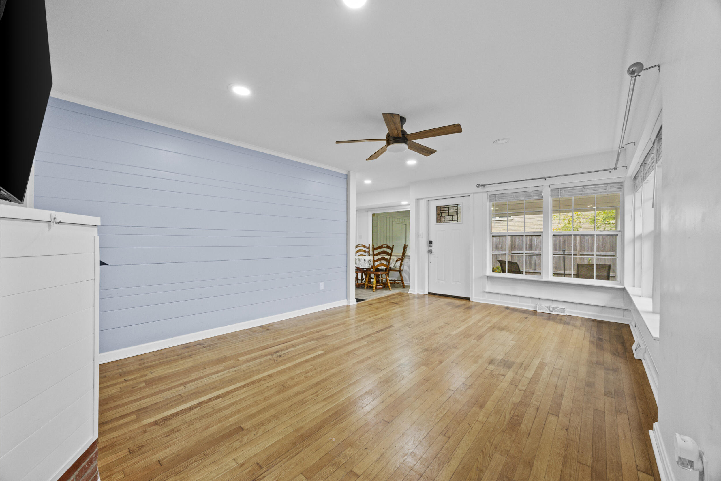 109 Meadowlark Drive Property Photo 9