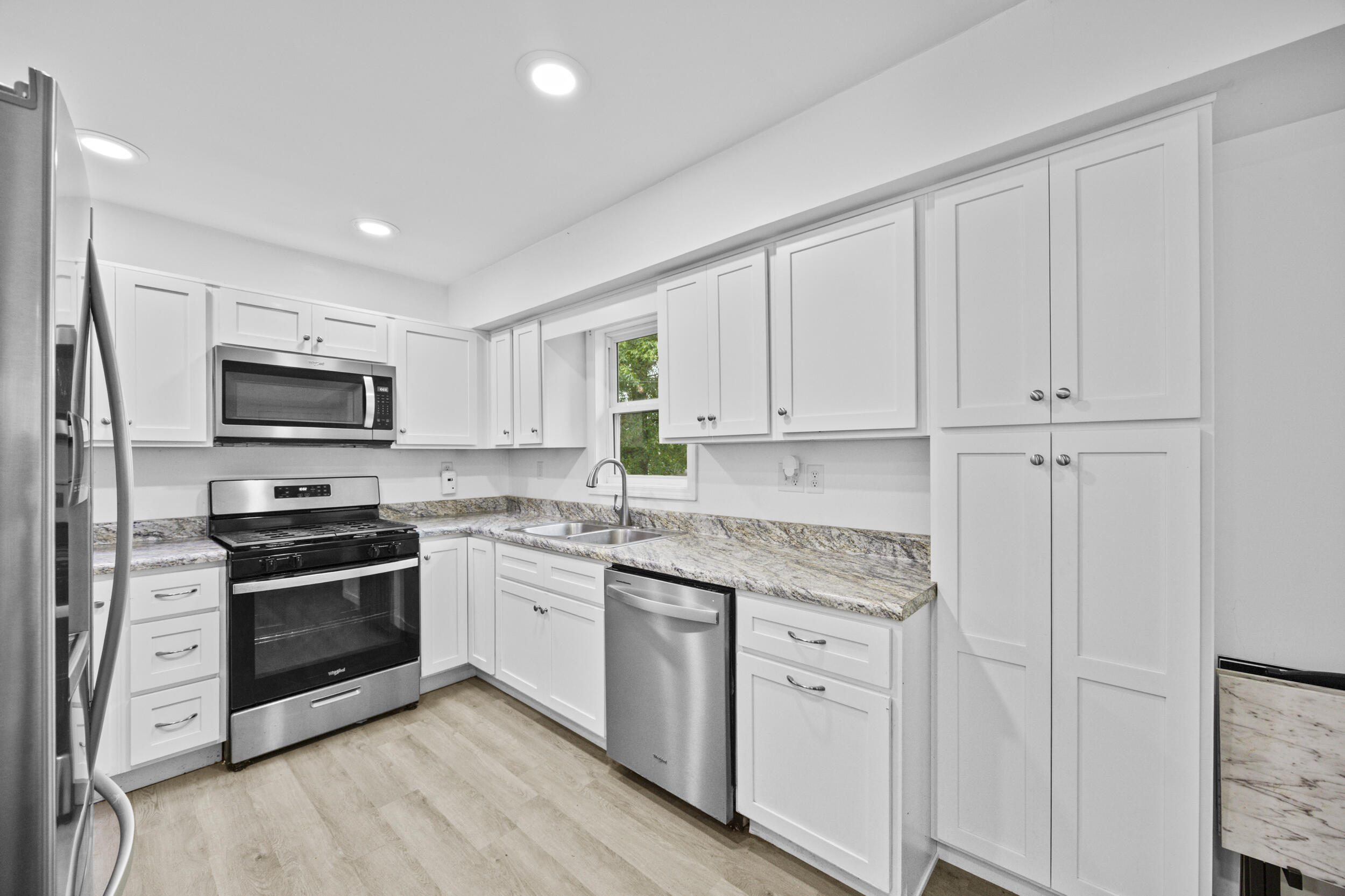 109 Meadowlark Drive Property Photo 14