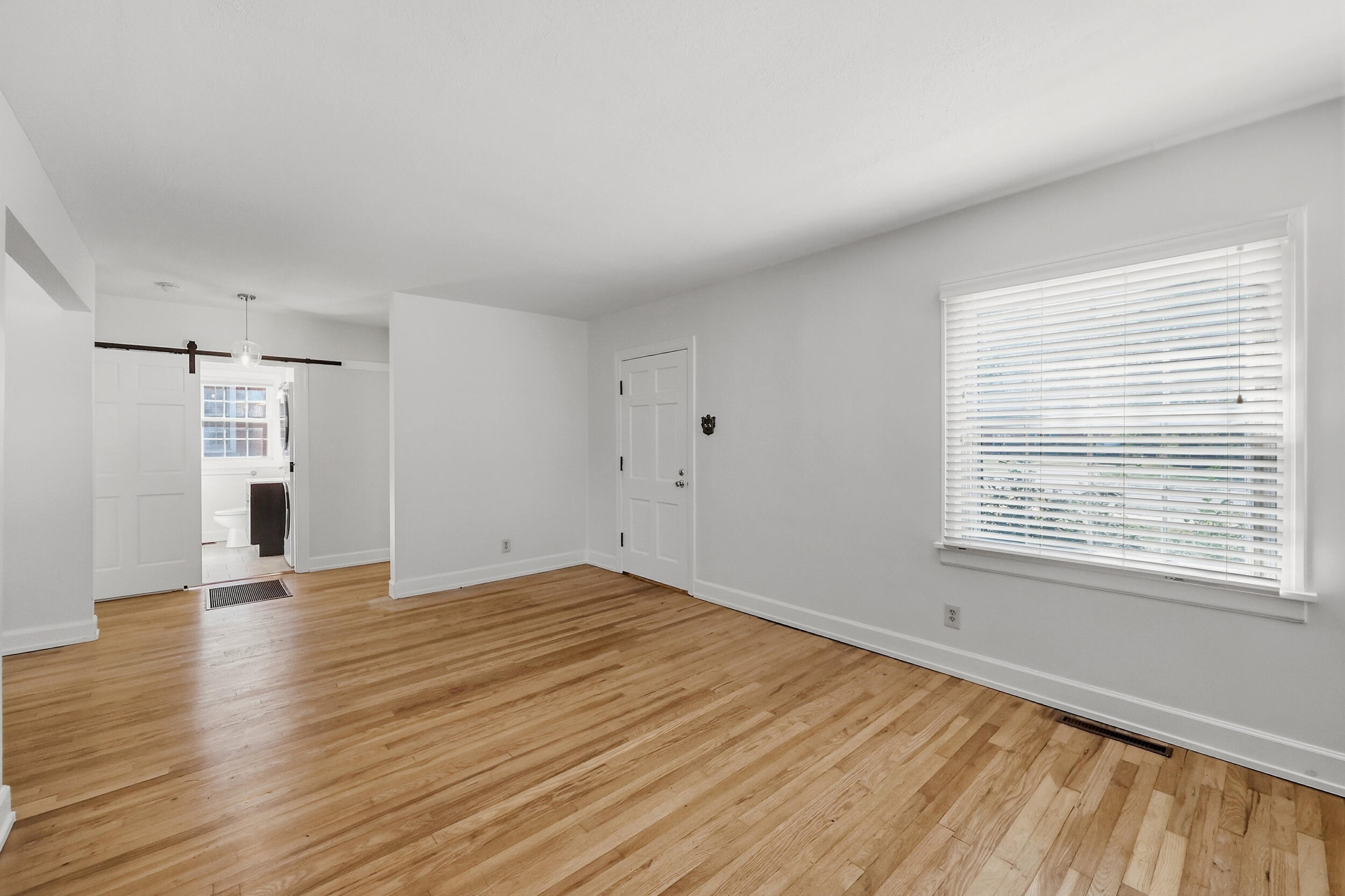 593 Mitchell Avenue Property Photo 13
