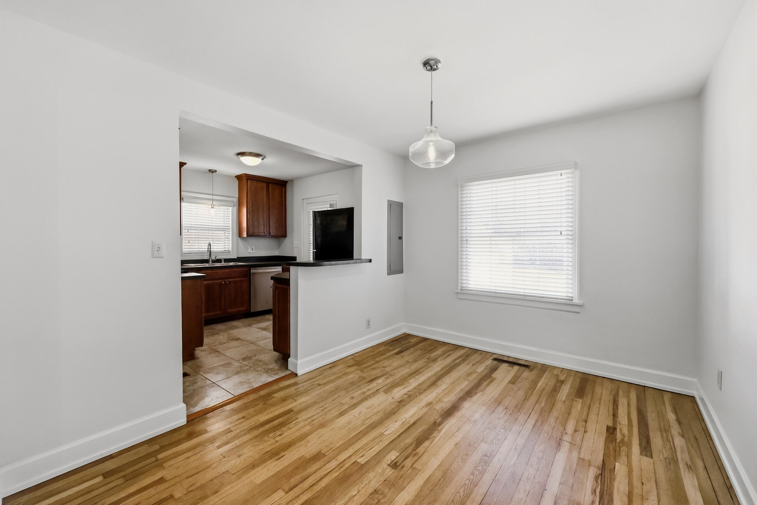 593 Mitchell Avenue Property Photo 14