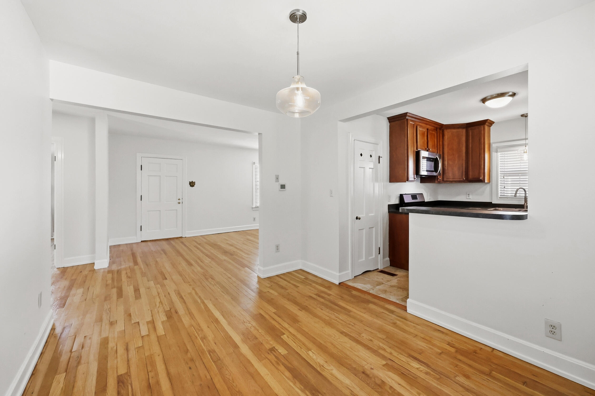 593 Mitchell Avenue Property Photo 15