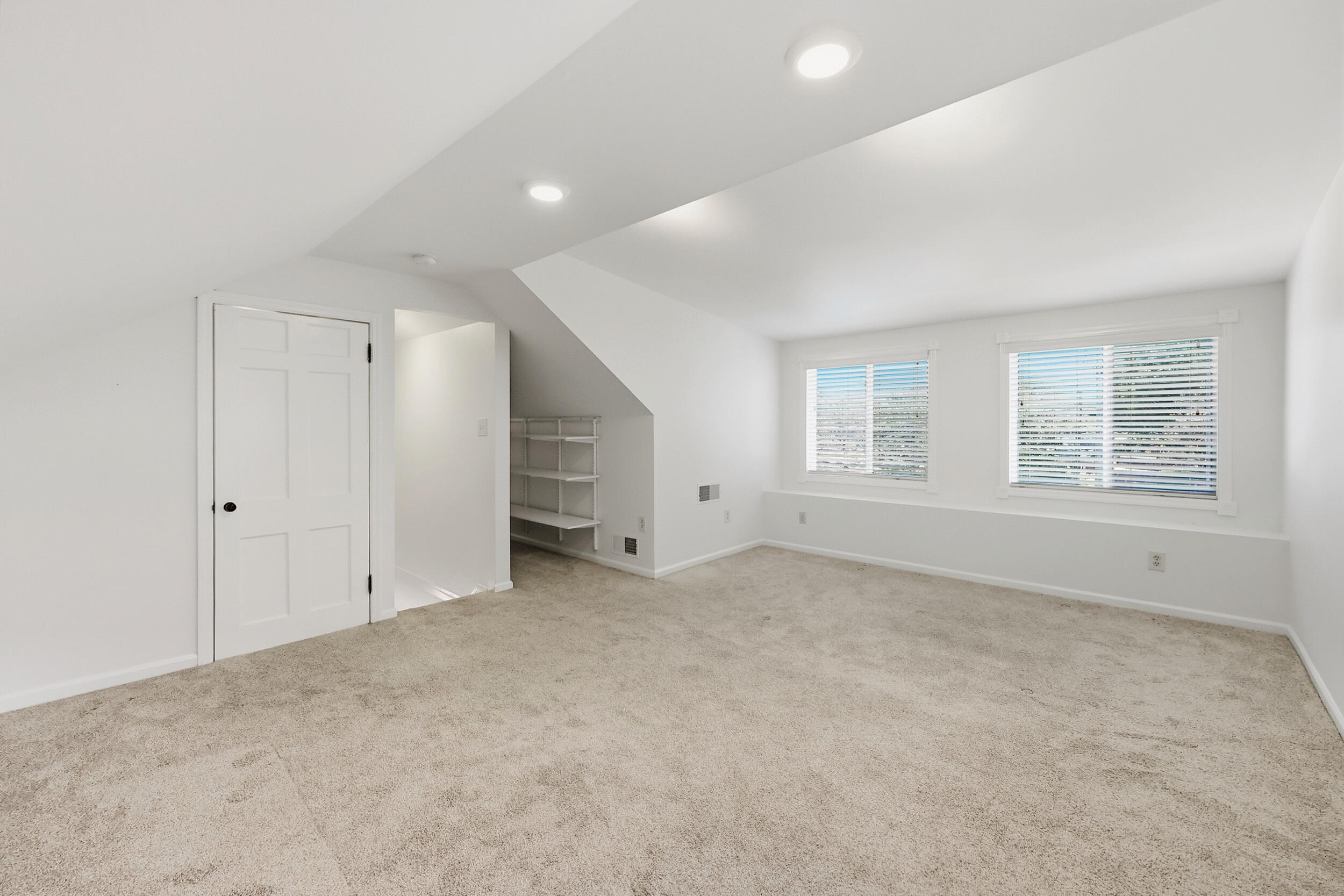 593 Mitchell Avenue Property Photo 30