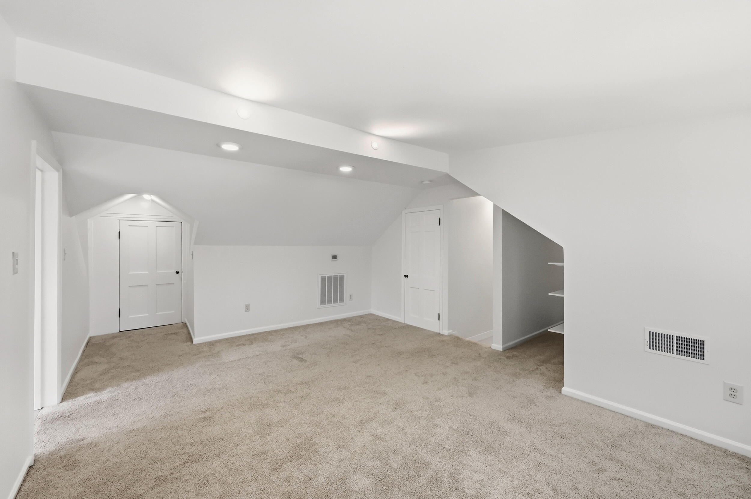 593 Mitchell Avenue Property Photo 33