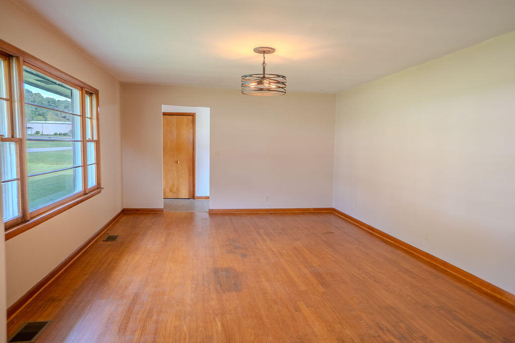 1330 Highway 191 Property Photo 15