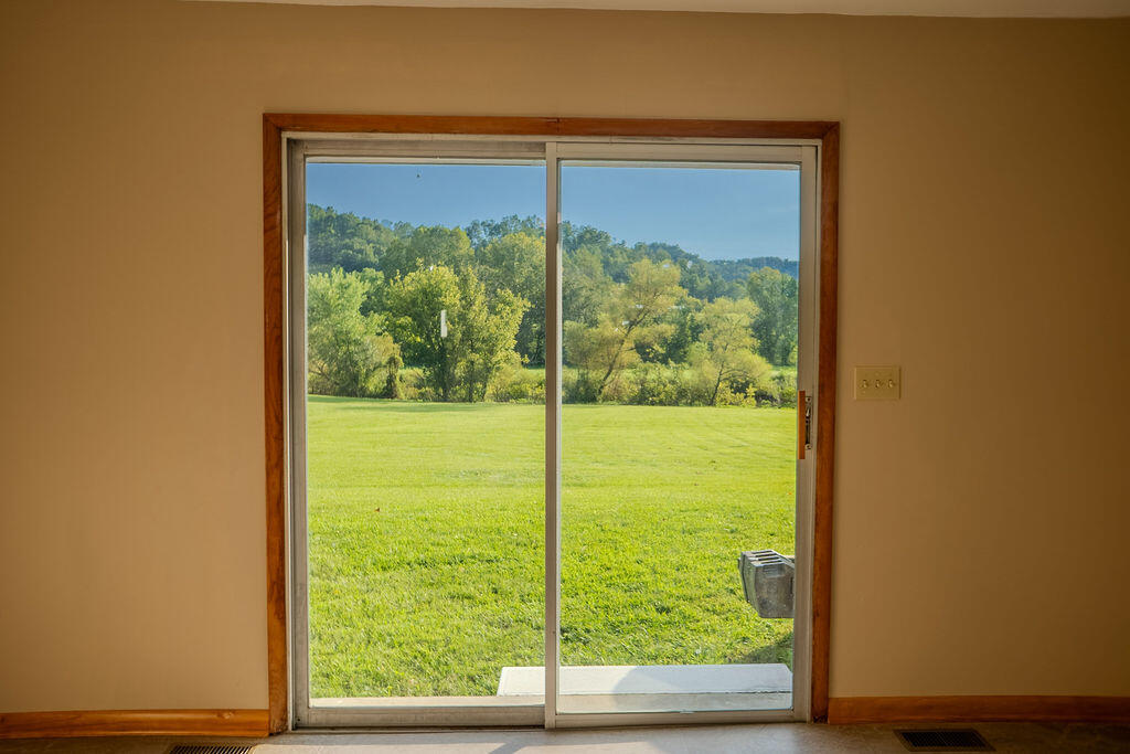1330 Highway 191 Property Photo 20