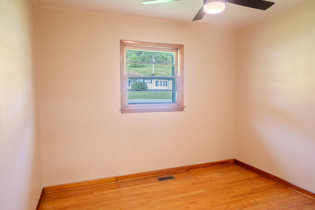 1330 Highway 191 Property Photo 22
