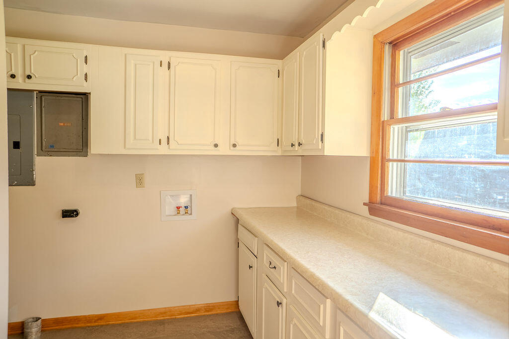 1330 Highway 191 Property Photo 31