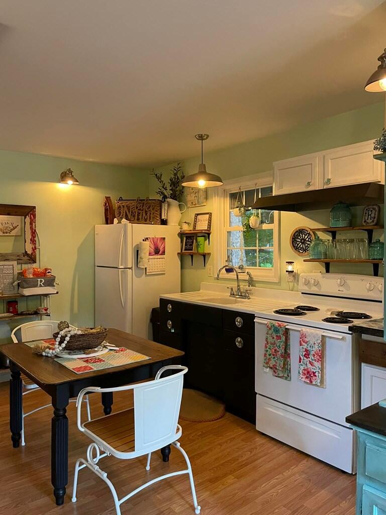 247 Shady Cliff Road Property Photo 10