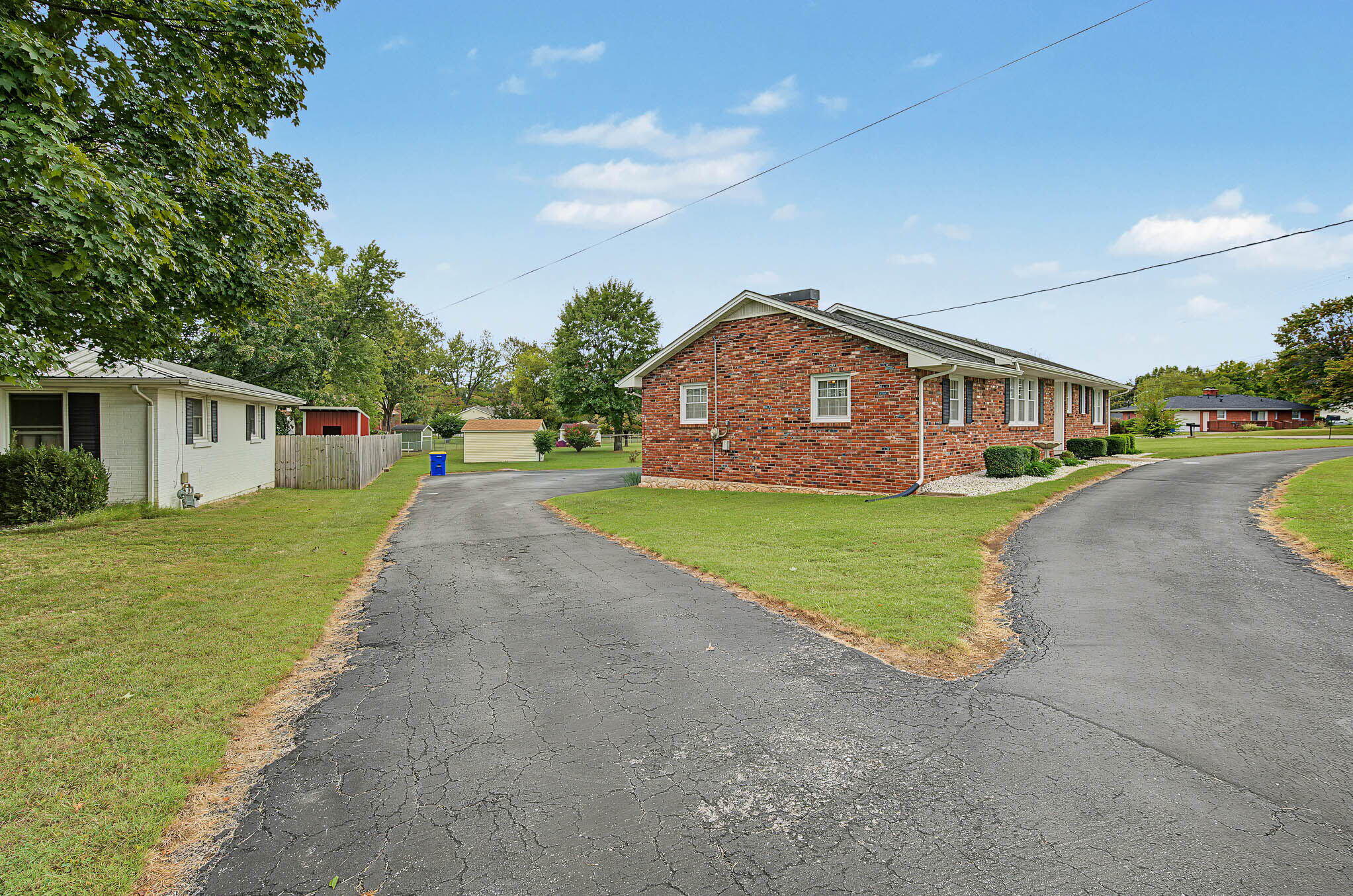 1144 Rodes Drive Property Photo 25