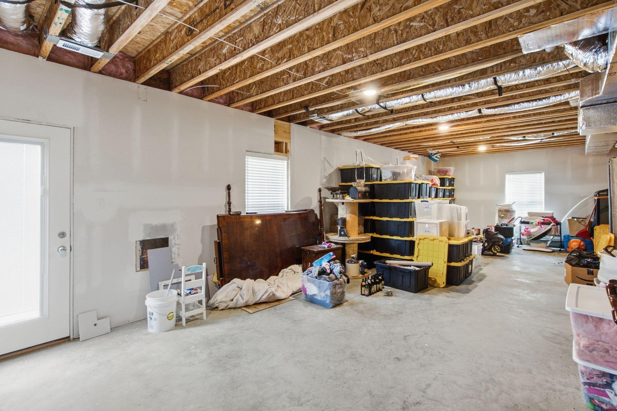 413 Drayton Place Property Photo 43