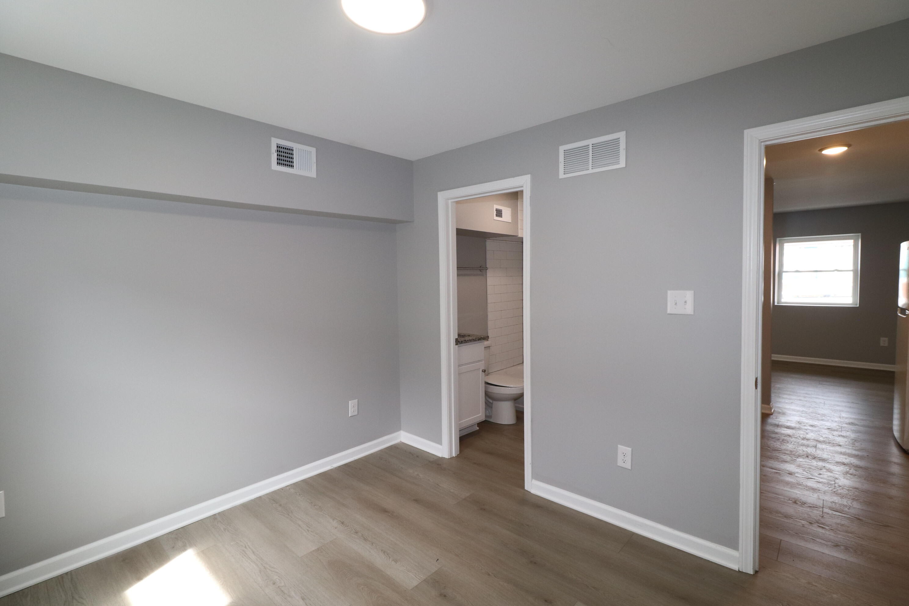 203 S 1st Street 107 Property Photo 8