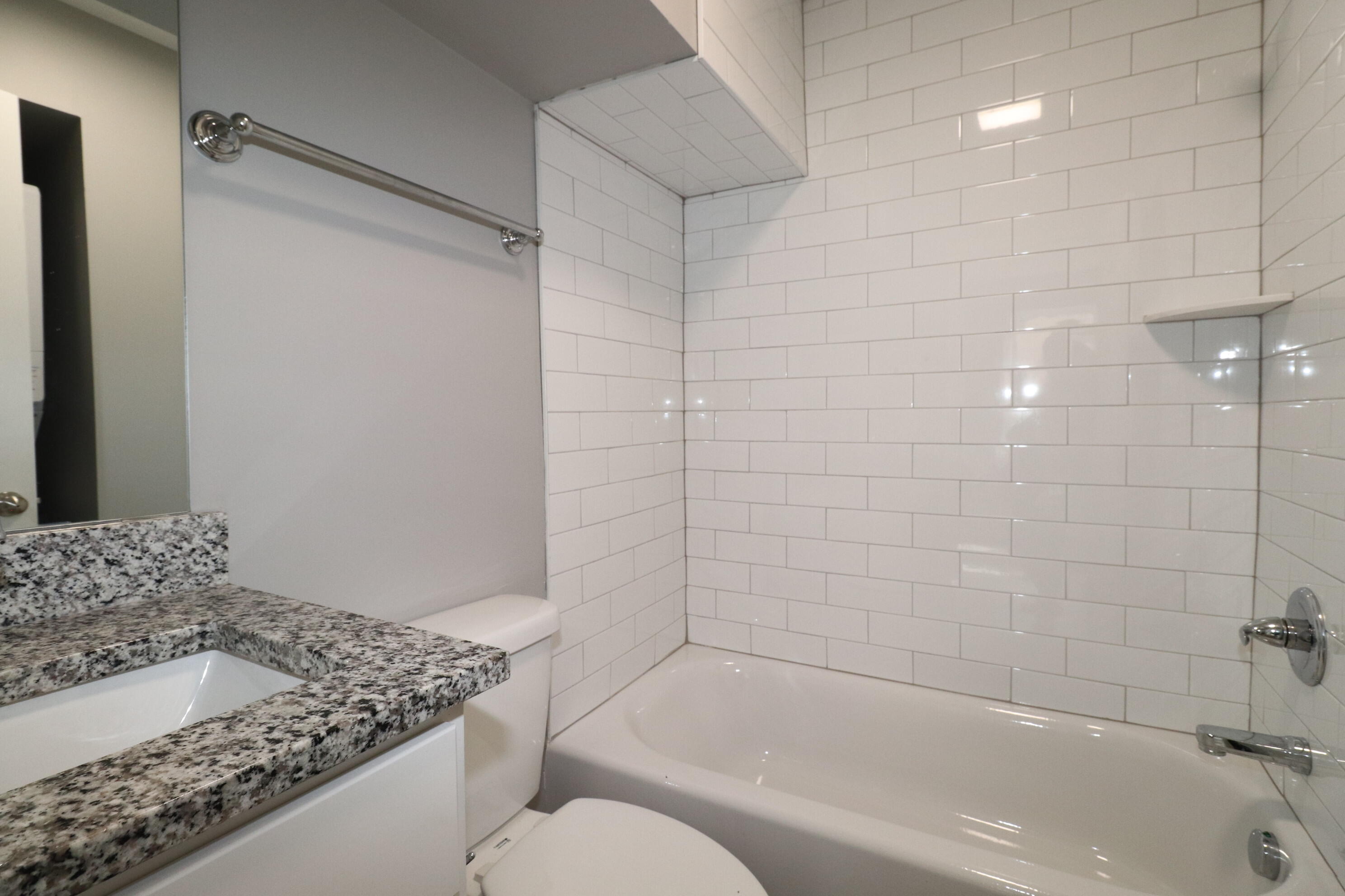 203 S 1st Street 107 Property Photo 9