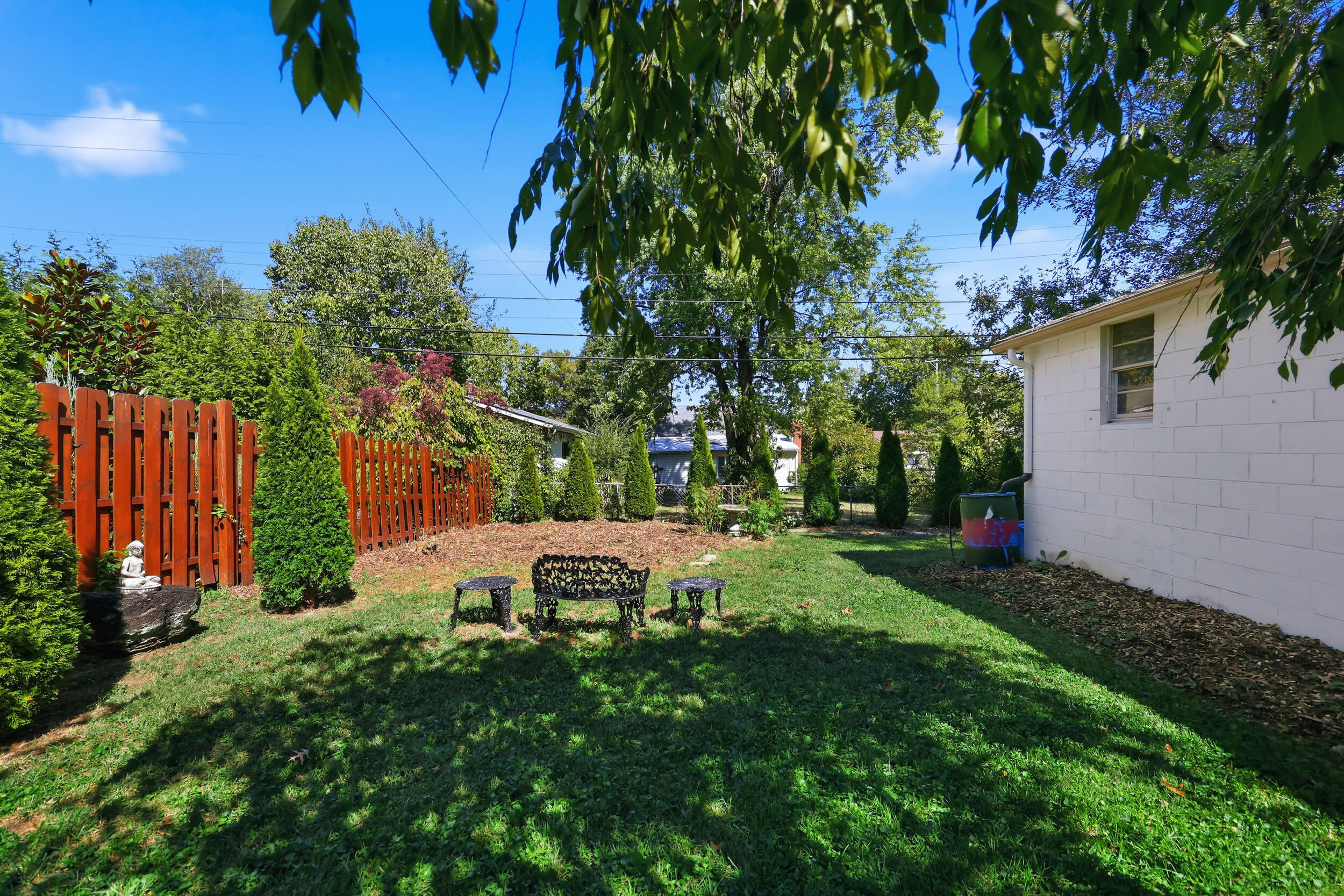411 Park View Avenue Property Photo 30