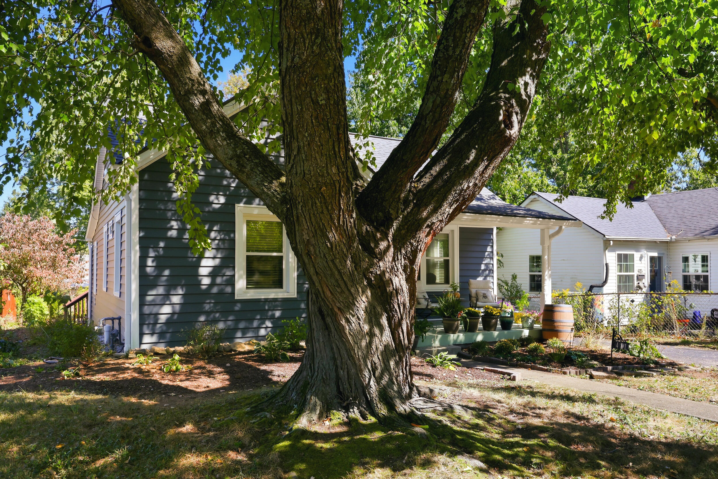 411 Park View Avenue Property Photo 38