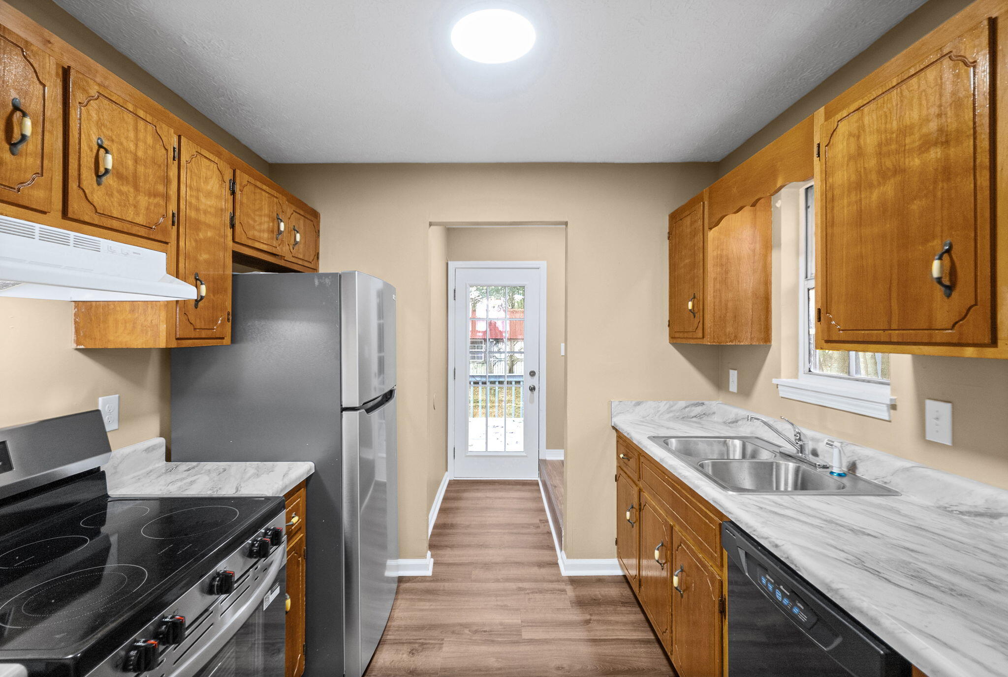 512 Indian Avenue Property Photo 12