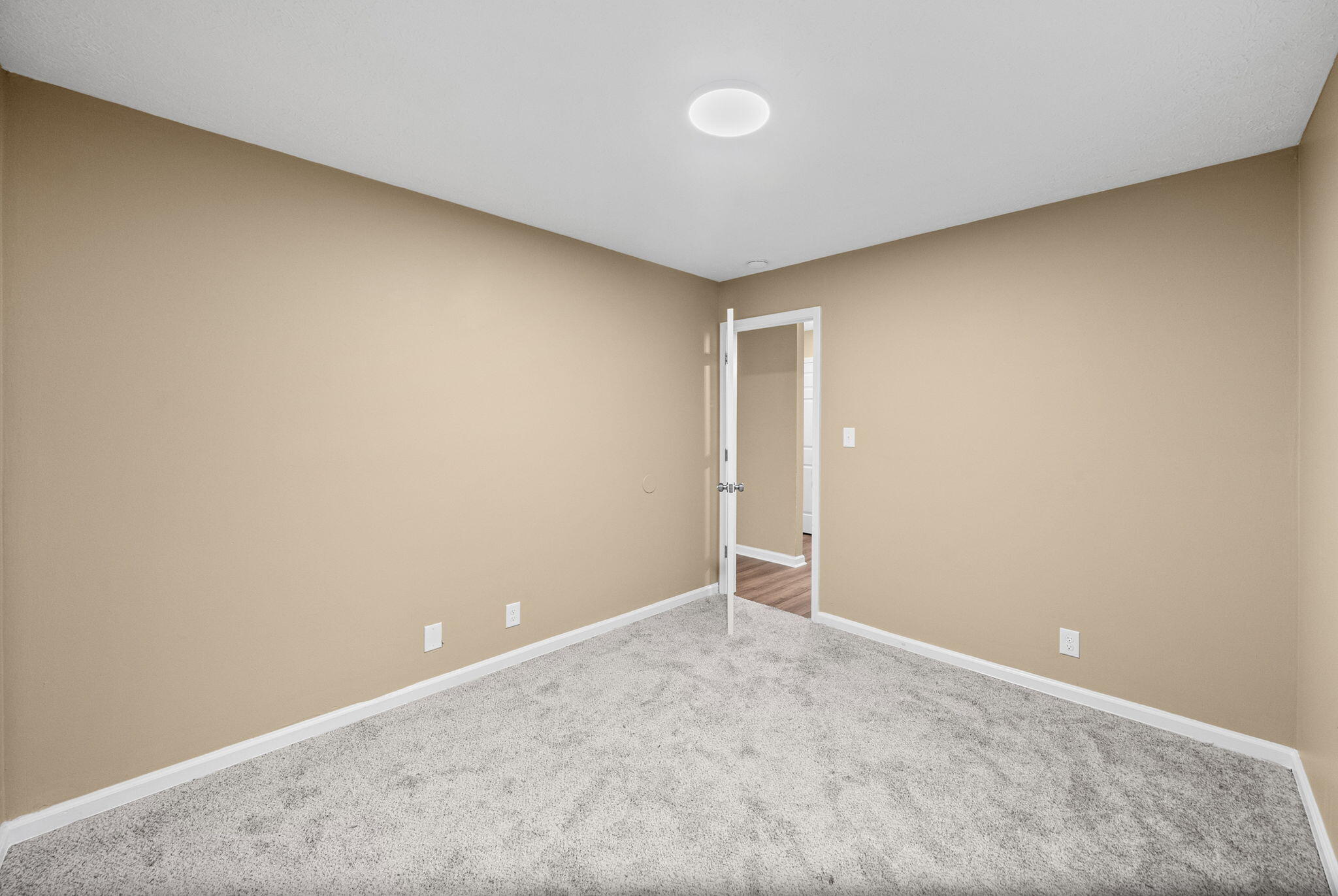 512 Indian Avenue Property Photo 21