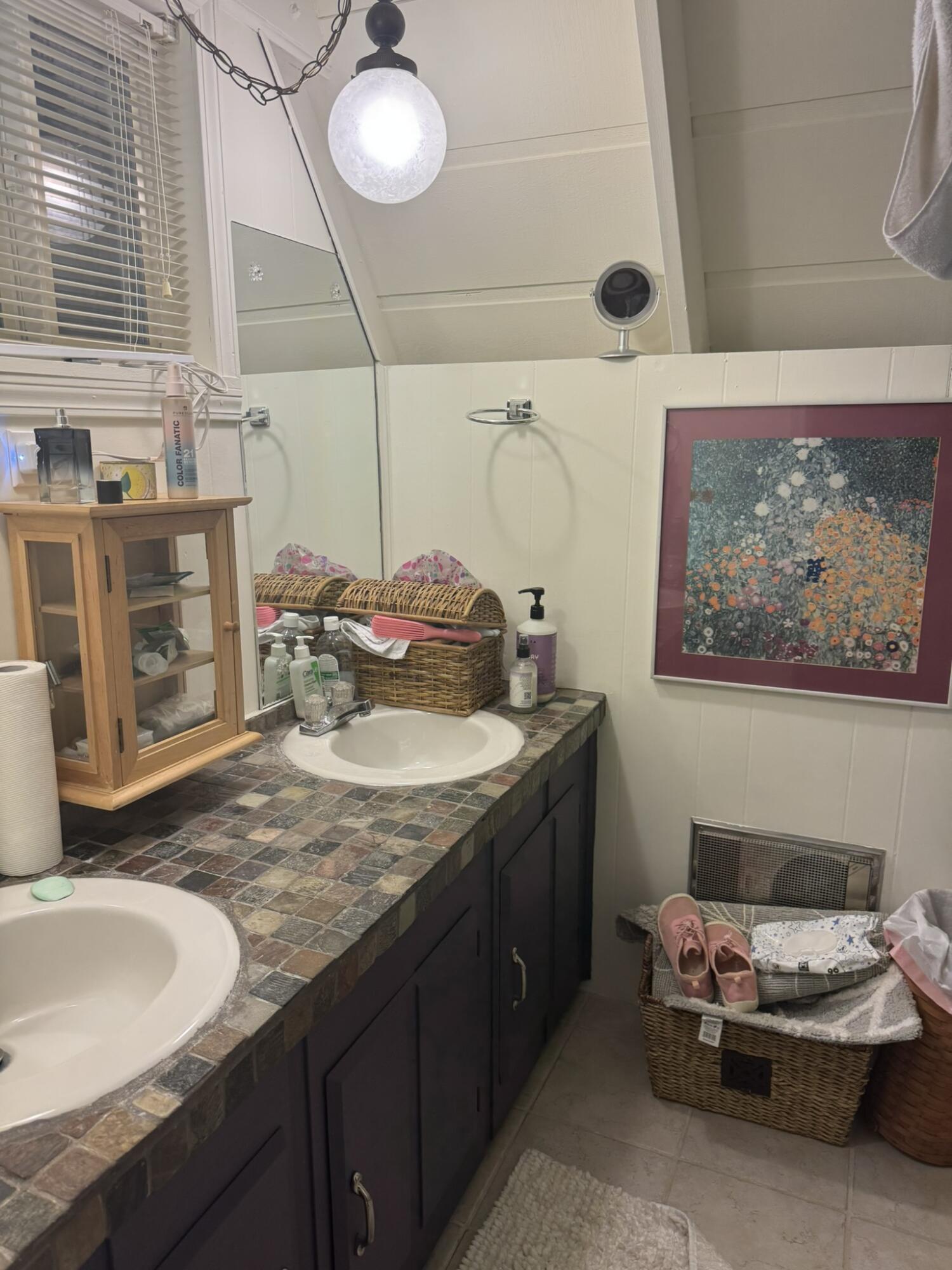 184 Beachamp Road Property Photo 16