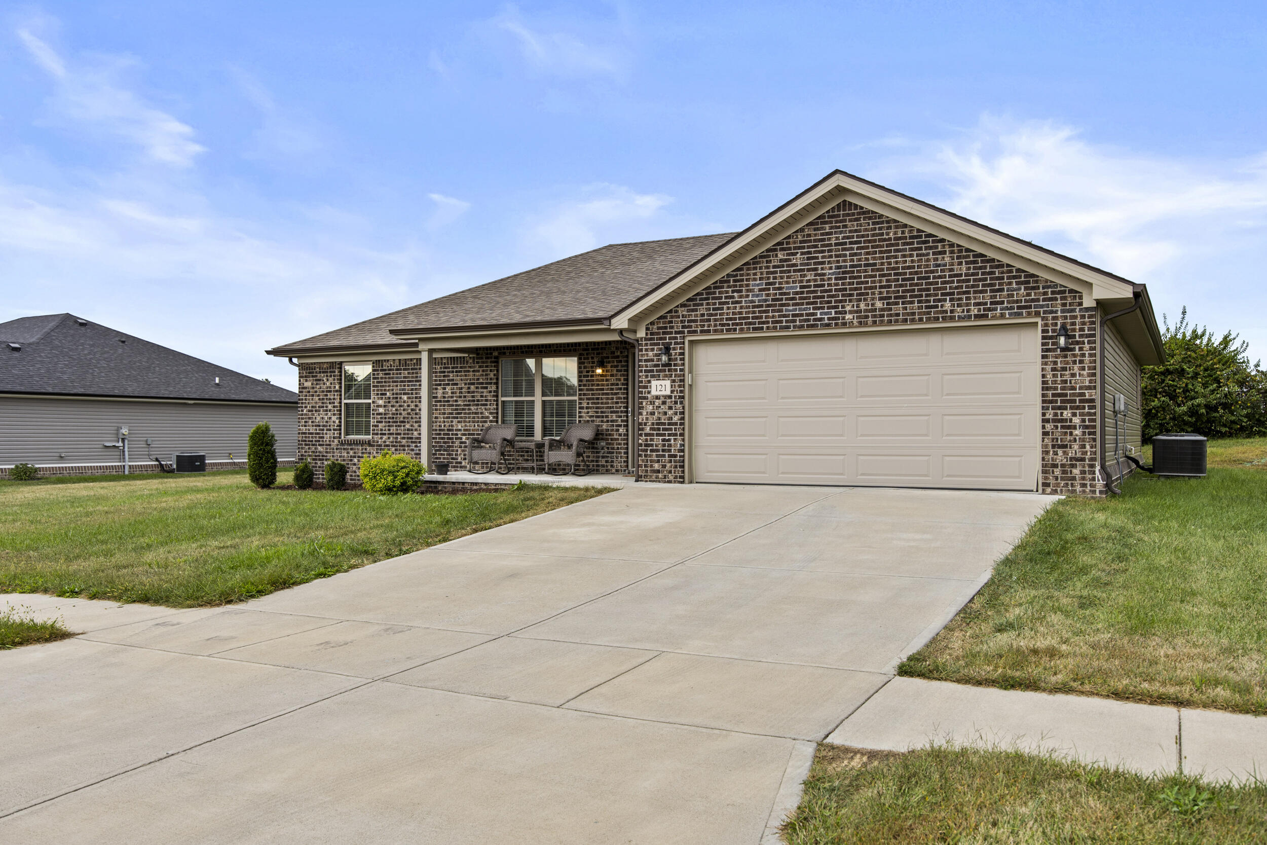 121 Candy Apple Lane Property Photo 4