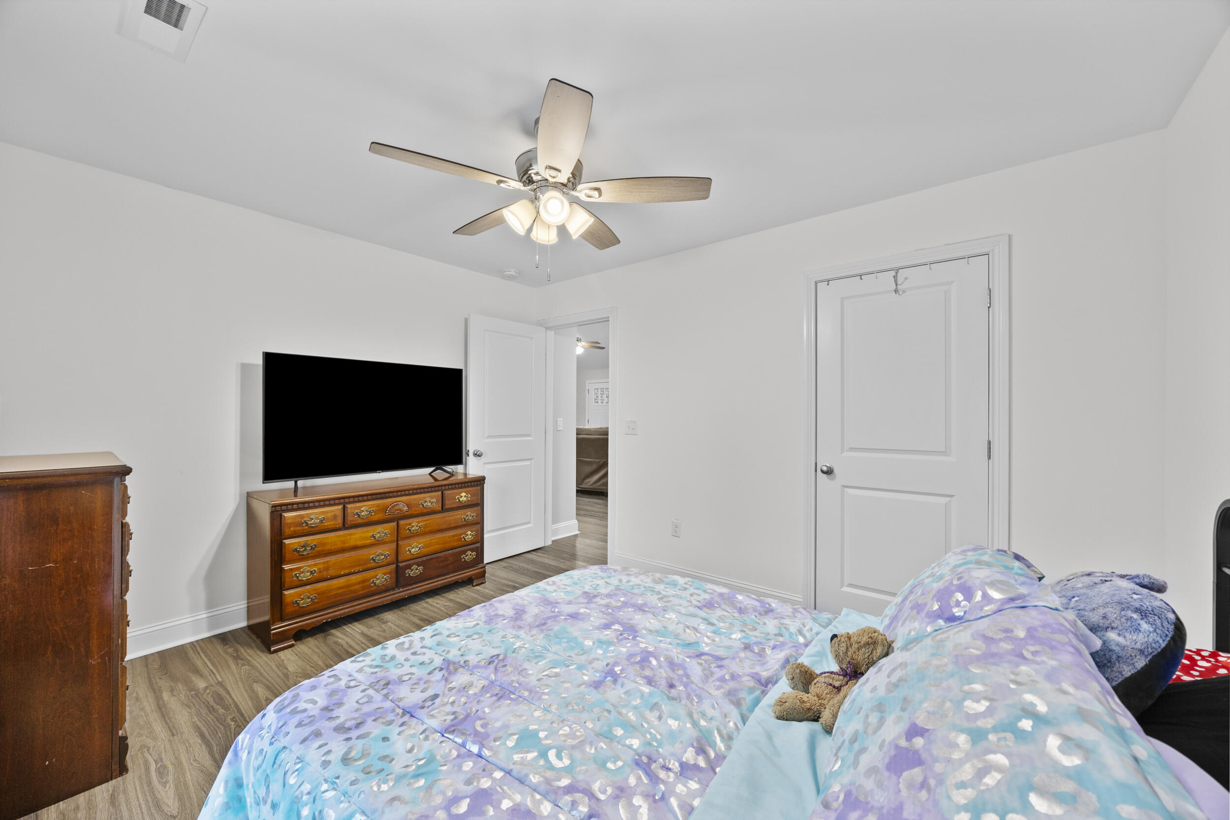 121 Candy Apple Lane Property Photo 17