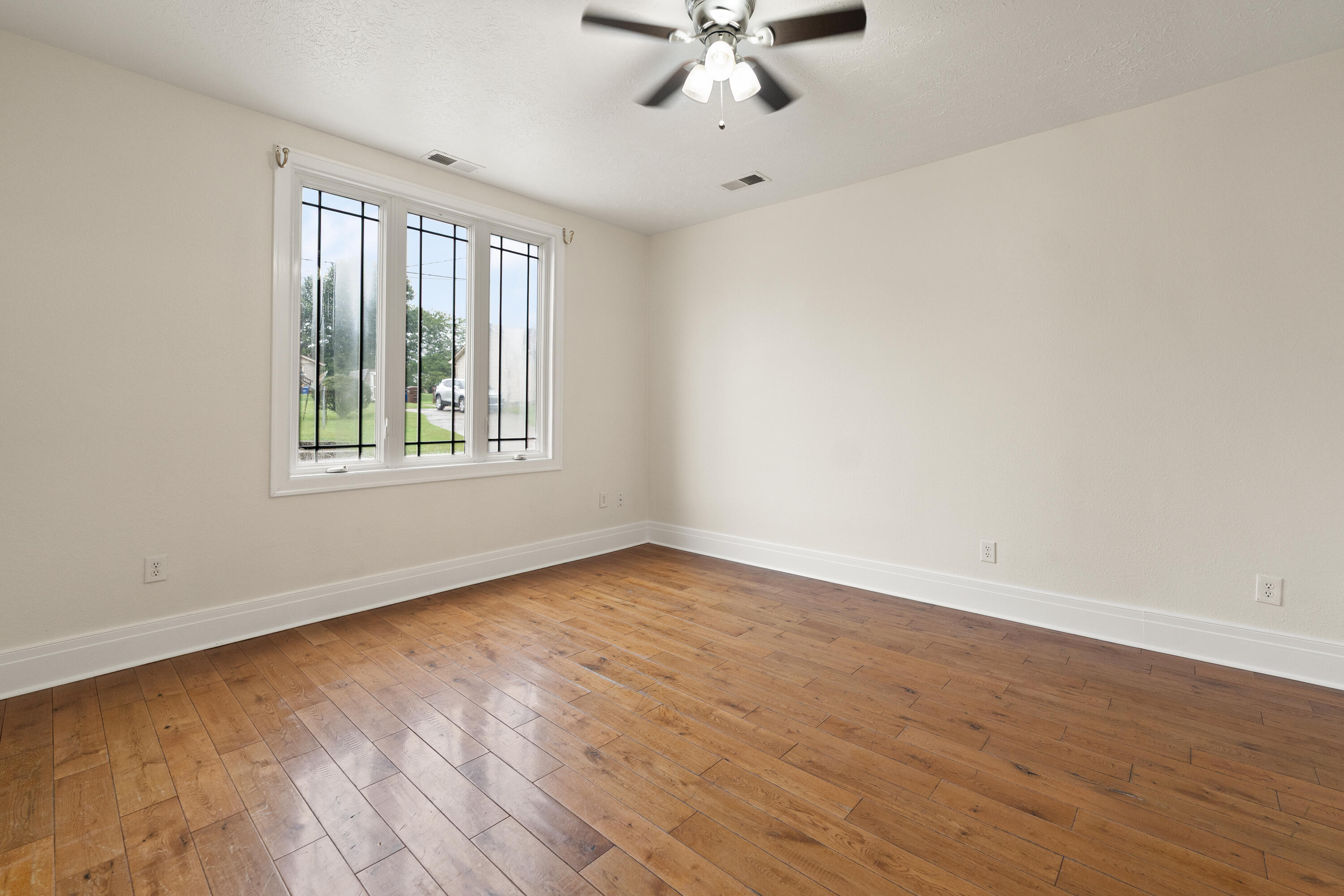 109 5th Street Property Photo 18