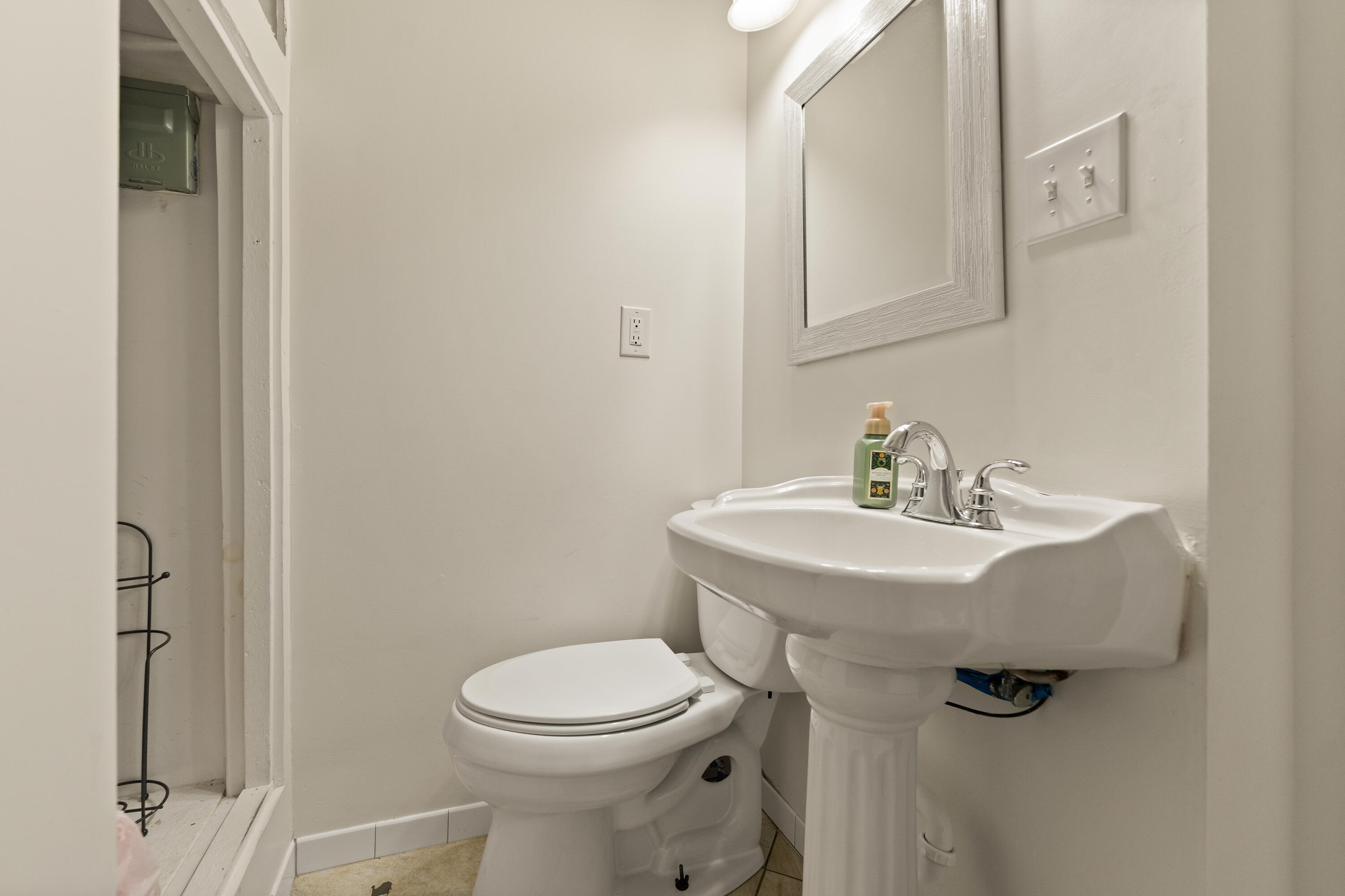 109 5th Street Property Photo 35