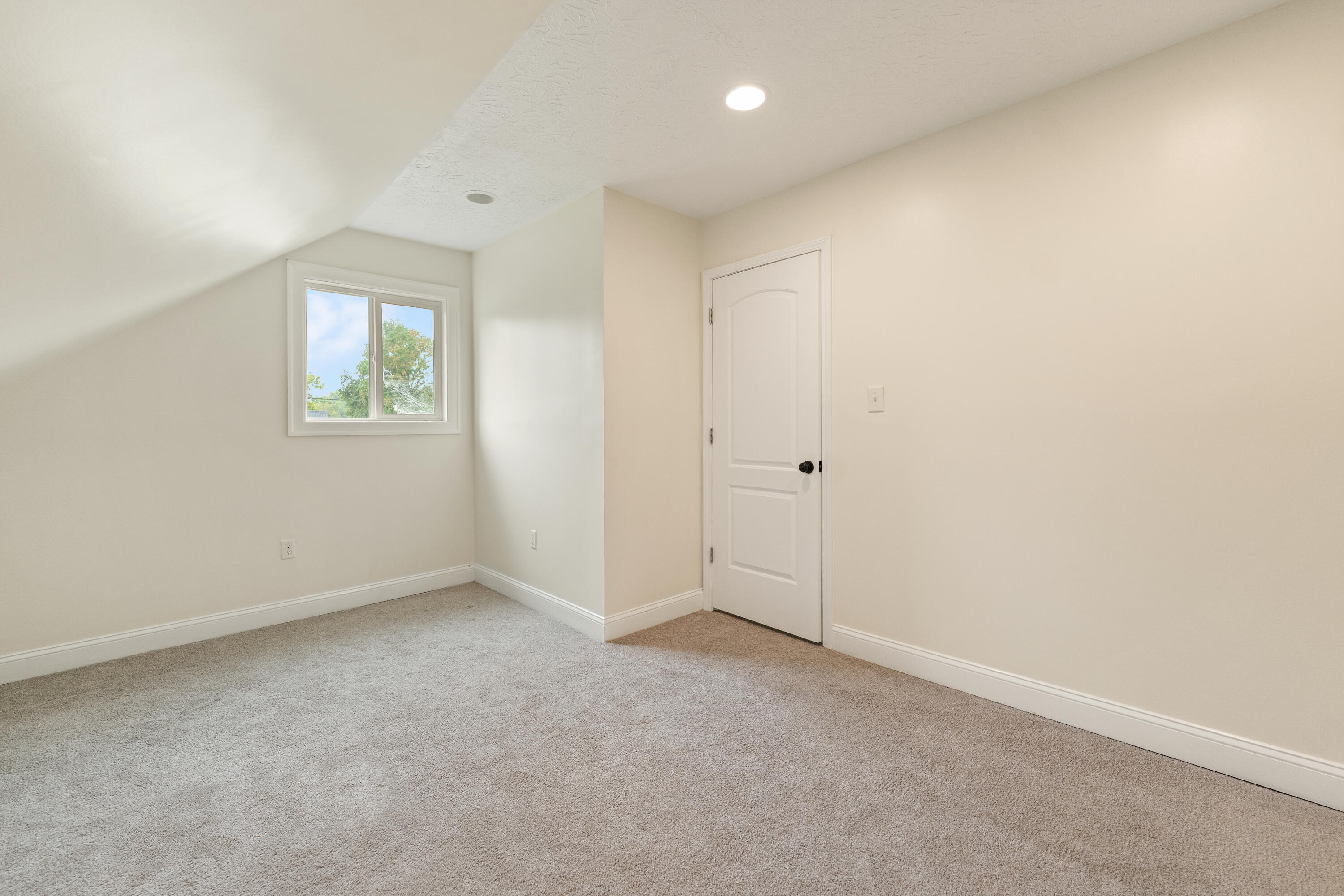 109 5th Street Property Photo 48