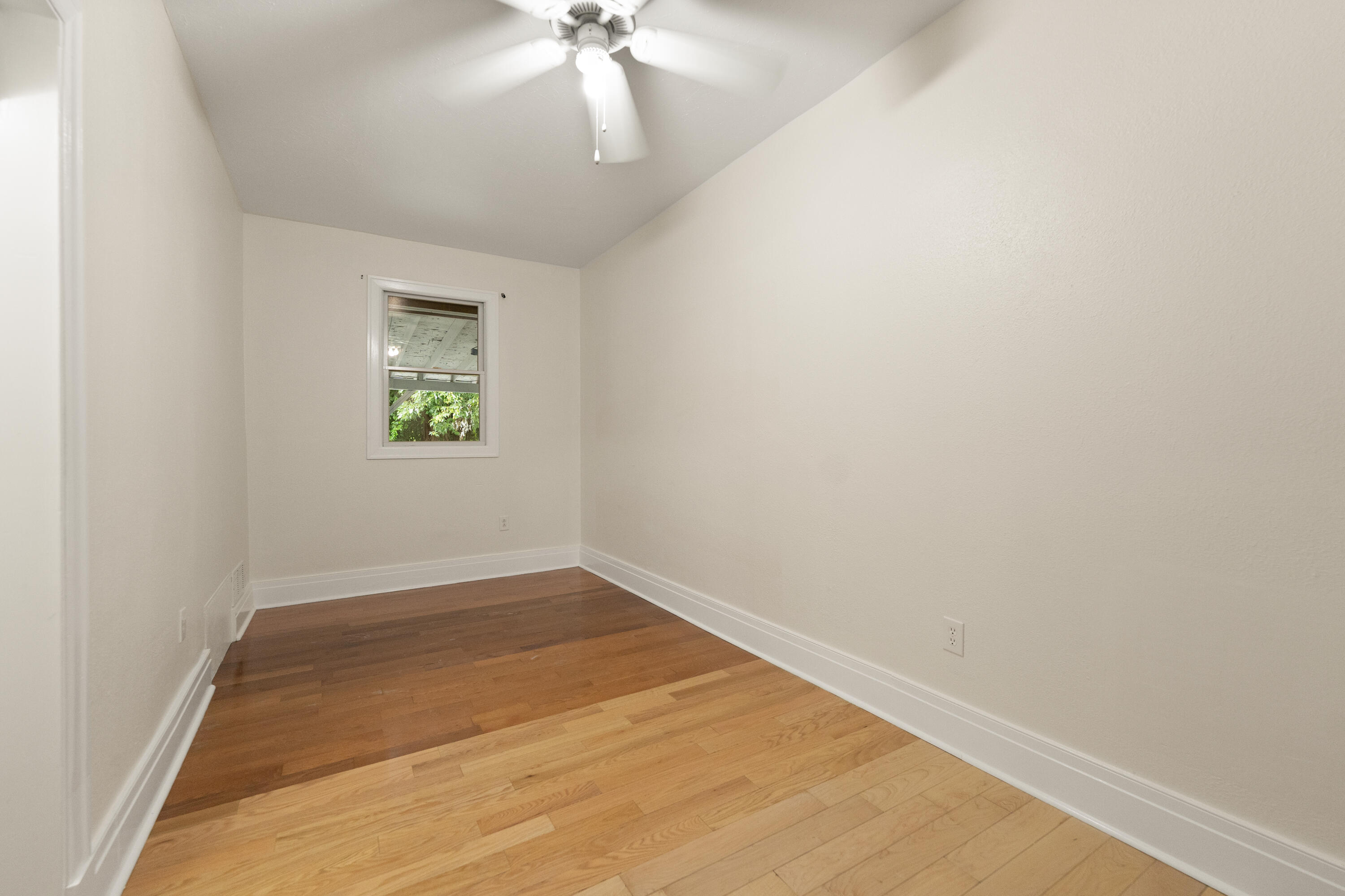 109 5th Street Property Photo 51