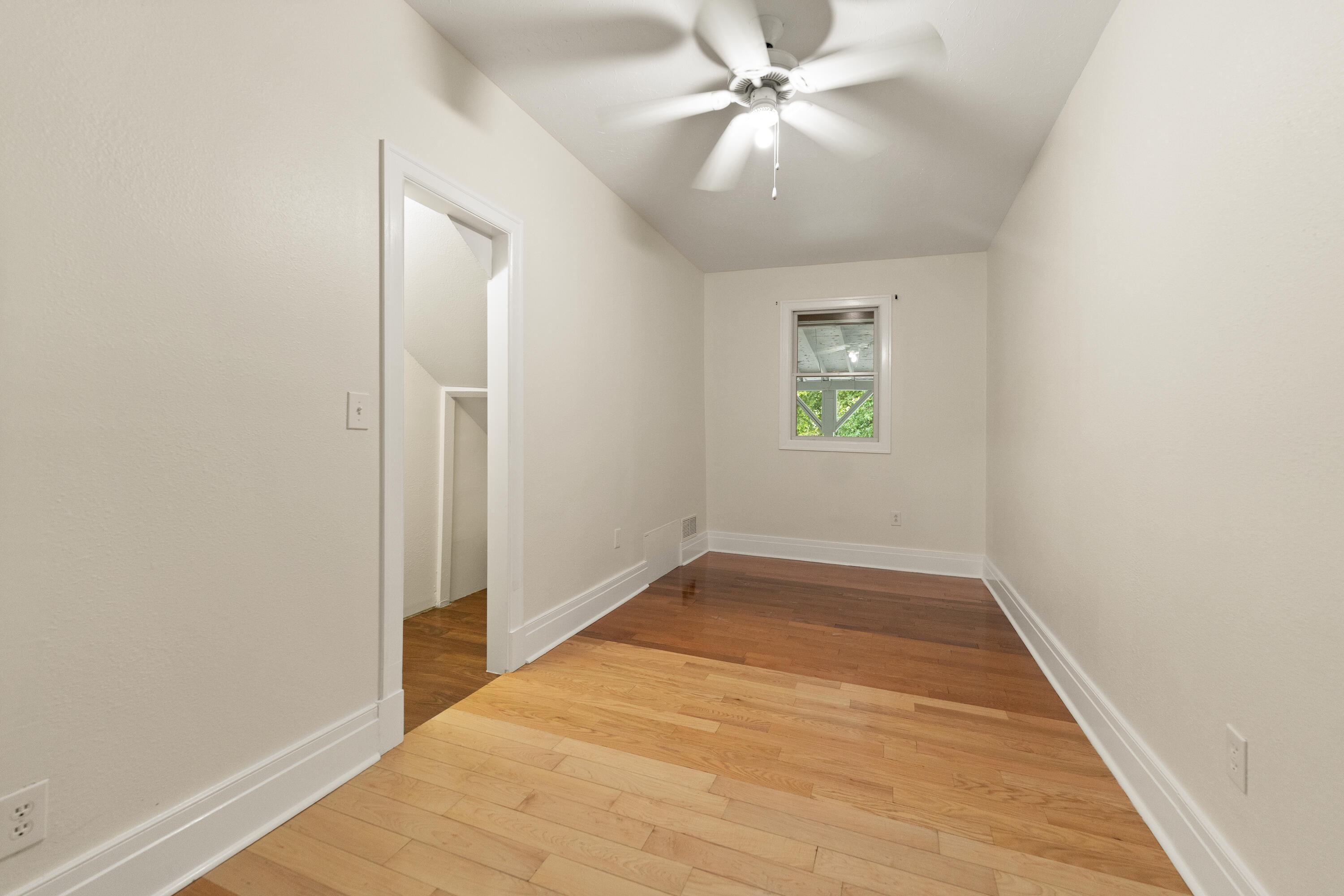 109 5th Street Property Photo 53